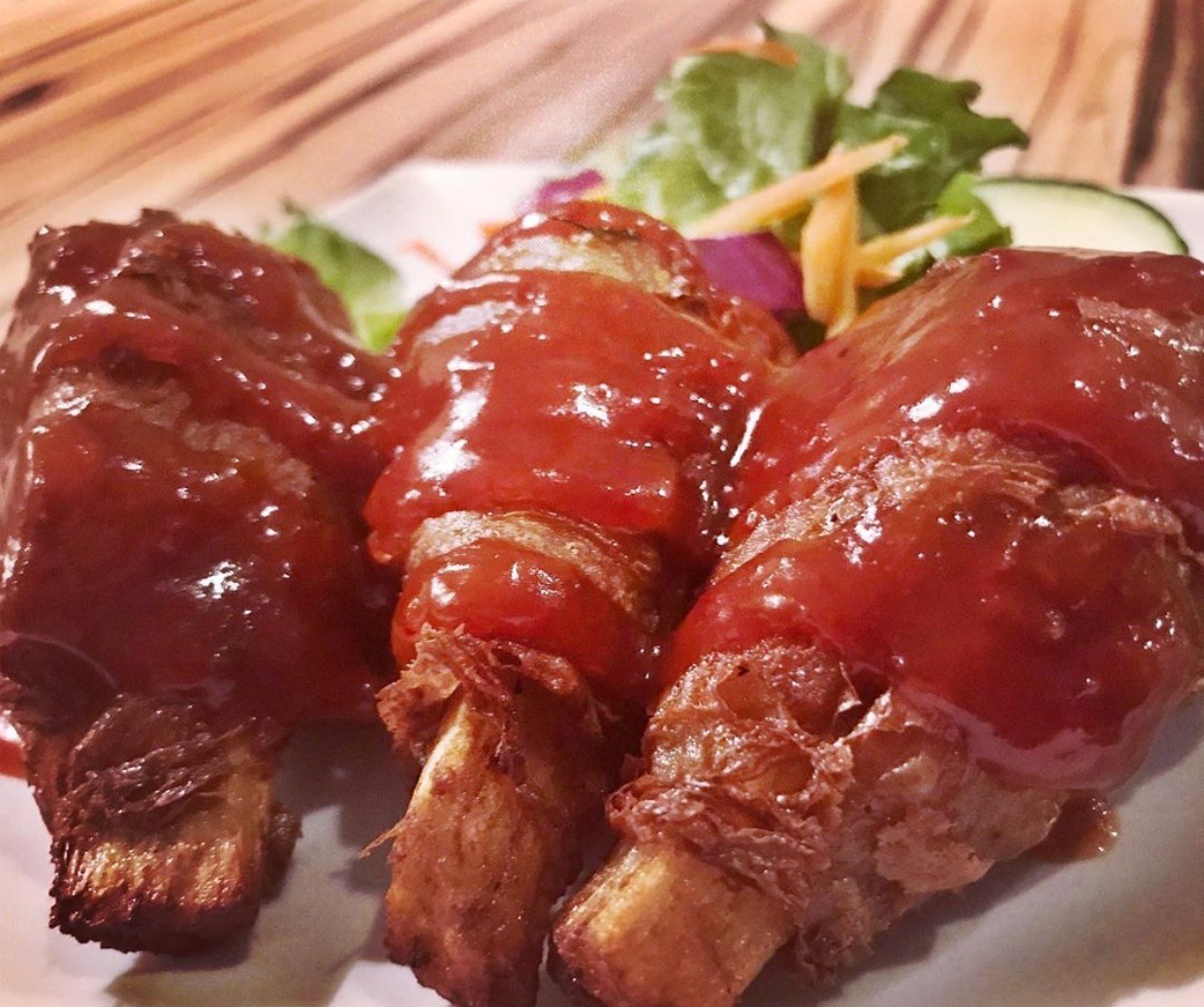 Alice & Friends' Vegan Kitchen: food & drinks