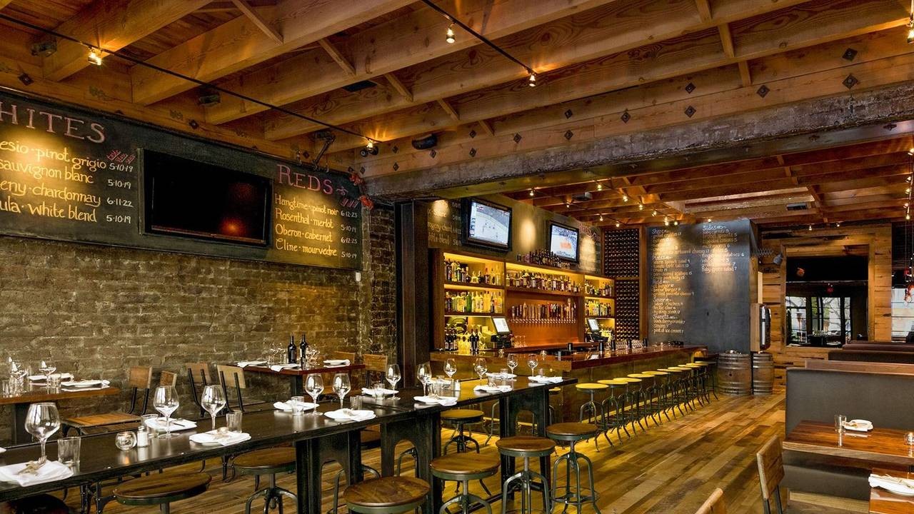 City Tavern: the place