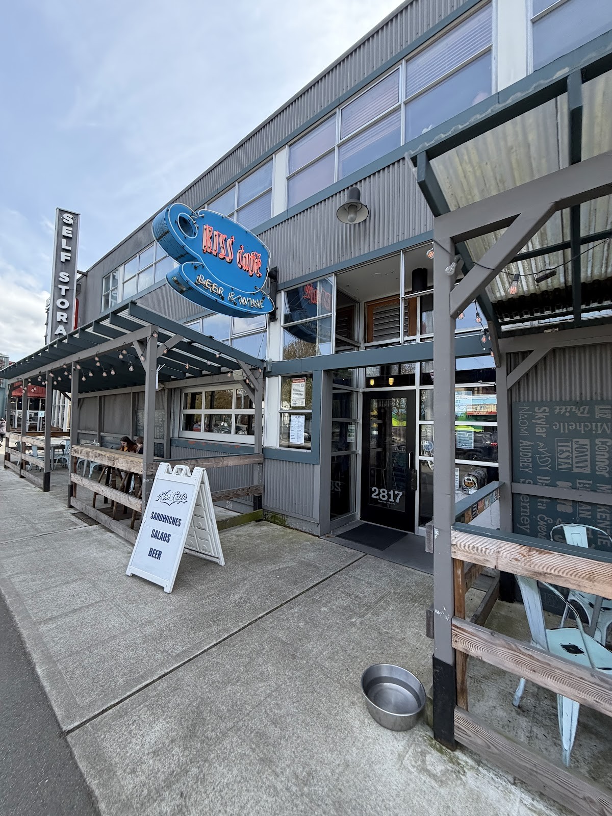 Ballard Kiss Cafe: the place