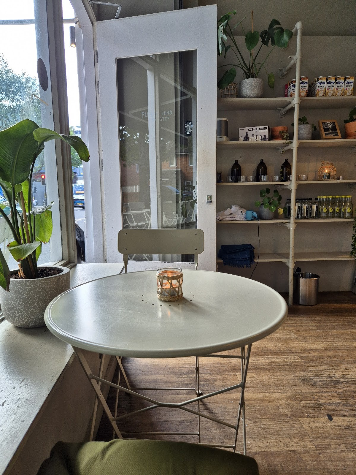Thoughtfully Cafe: the place