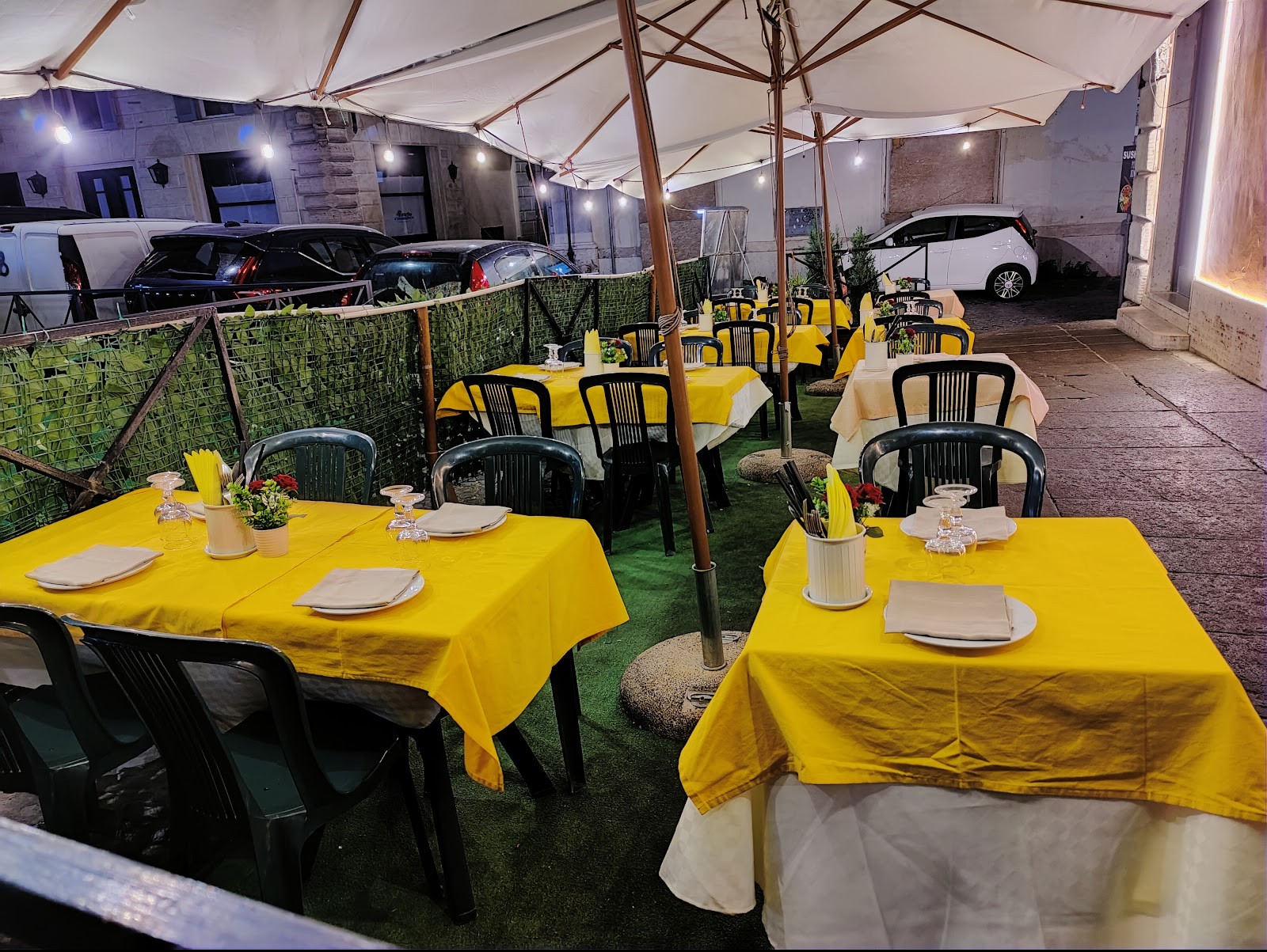 Zhong Yi Ristorante: the place
