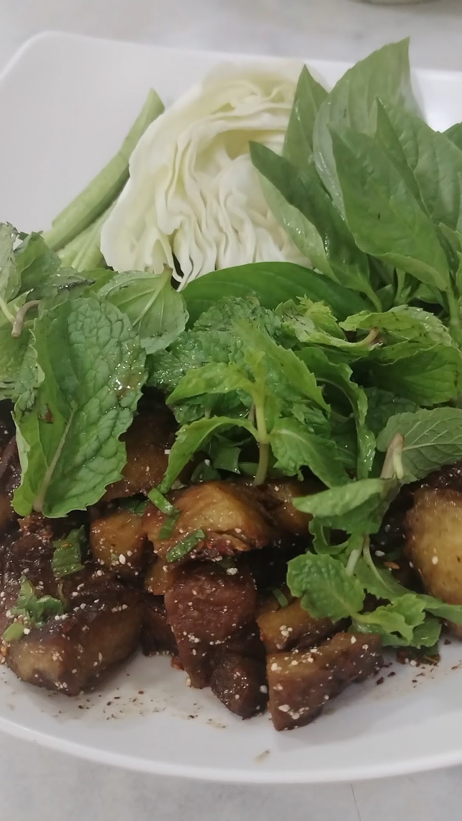Ruyi vegetarian: food & drinks