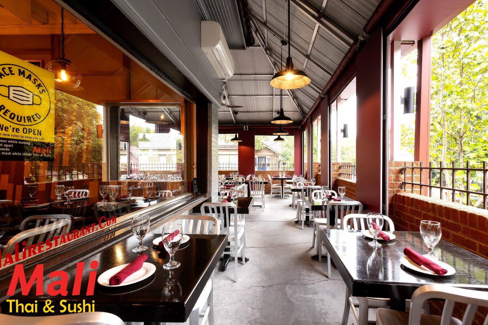 Mali Restaurant: the place