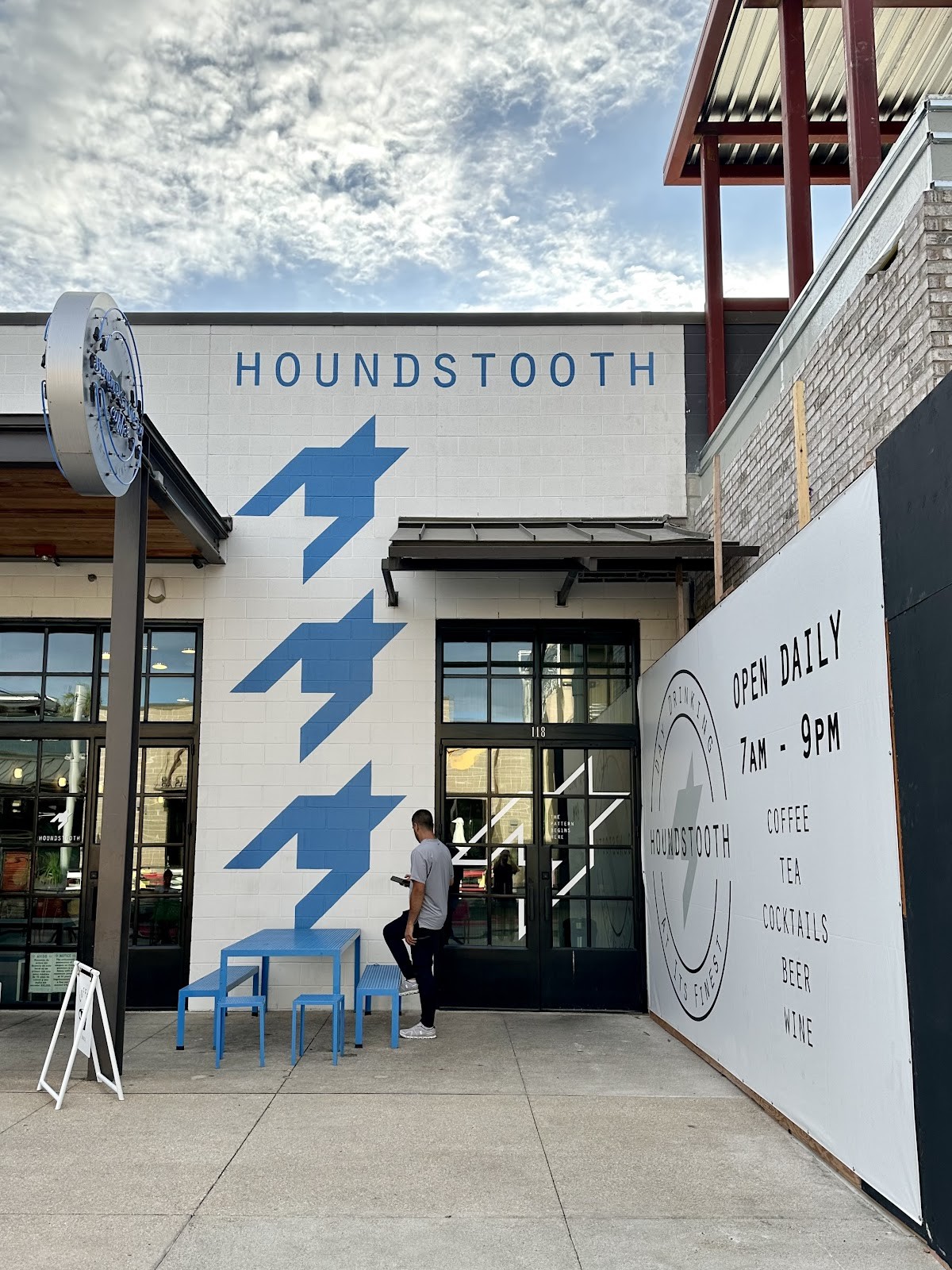 Houndstooth Coffee: the place
