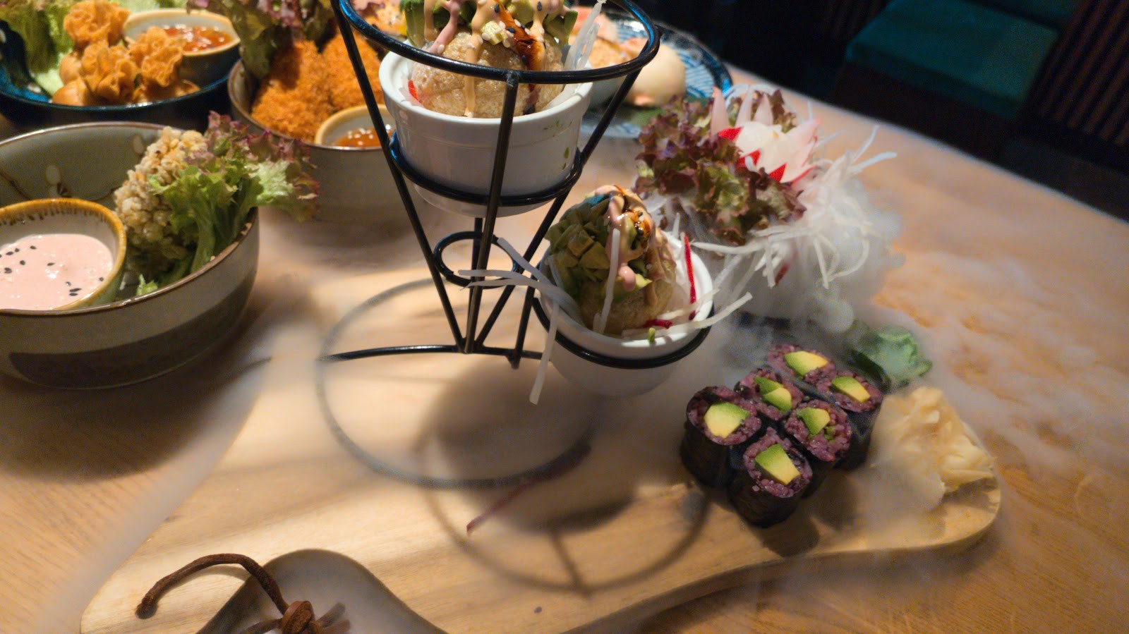 Mandala: food & drinks