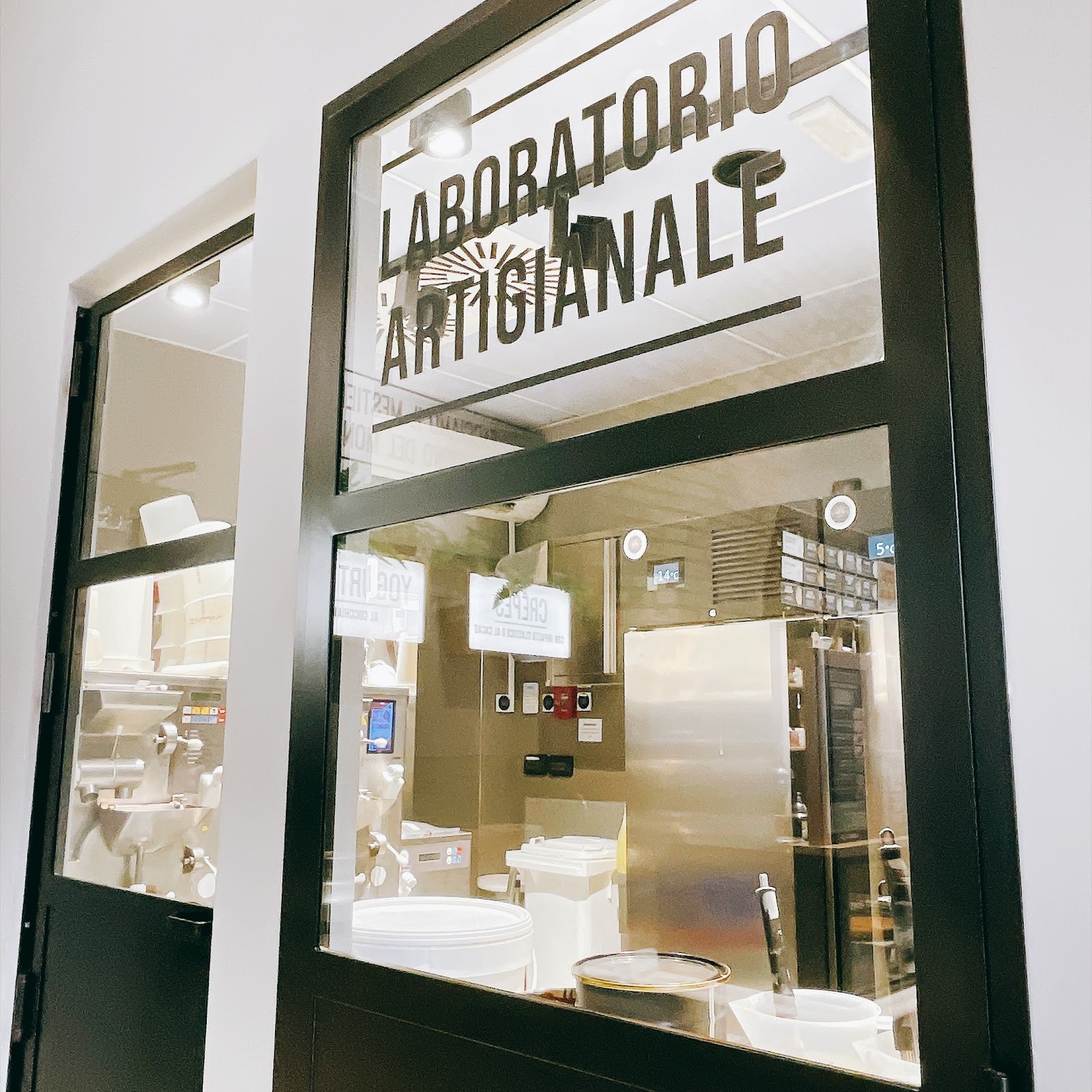 Gelateria La Romana dal 1947: the place