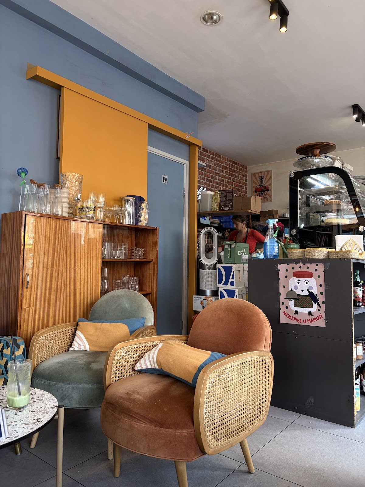 Kazik Amsterdam: the place