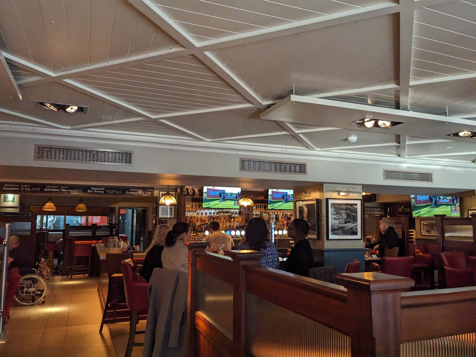 The Merrion Inn: the place
