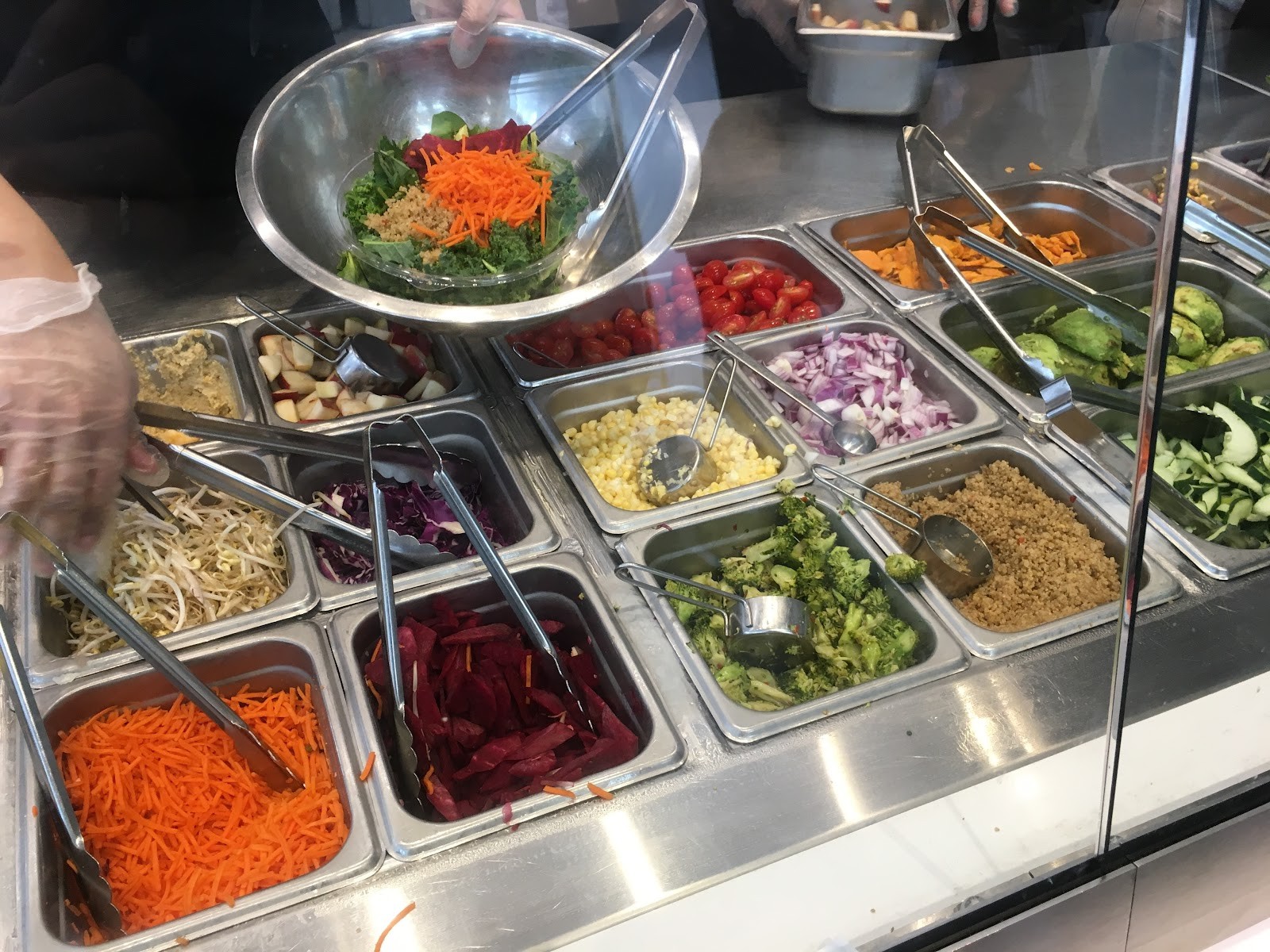 sweetgreen - Healthy Salads, Wraps, and Bowls: the place