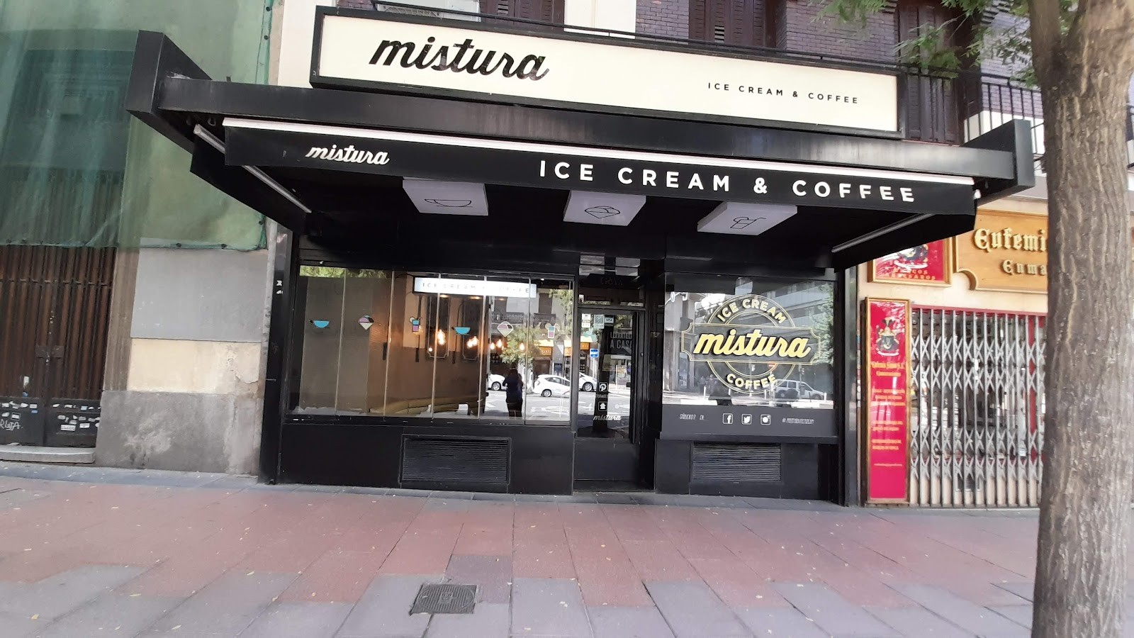 Mistura Ice Cream: the place