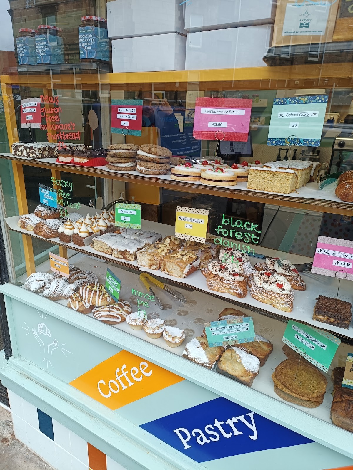 A.Pastry Bakery & Shop: the place