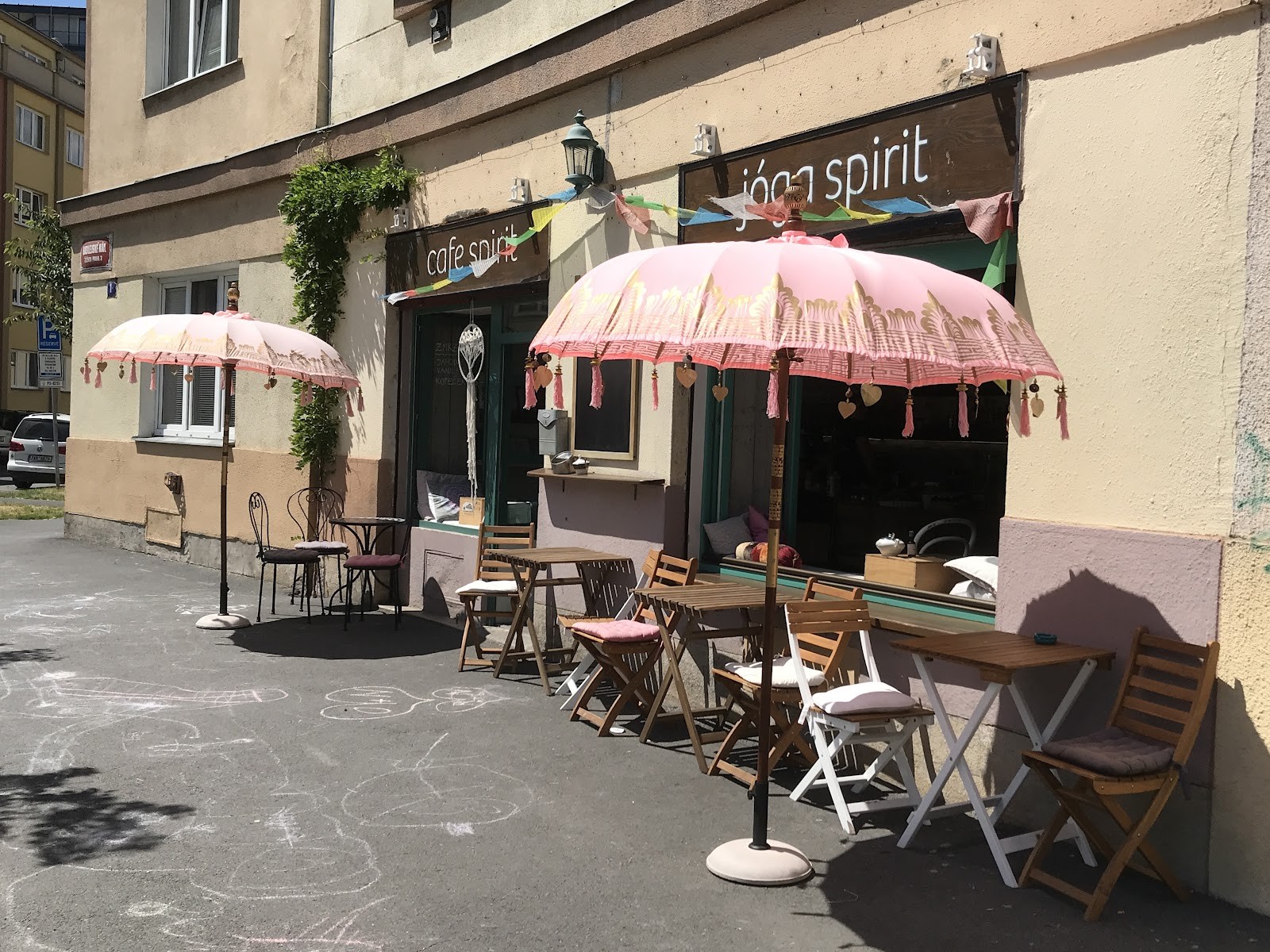 Cafe spirit: the place