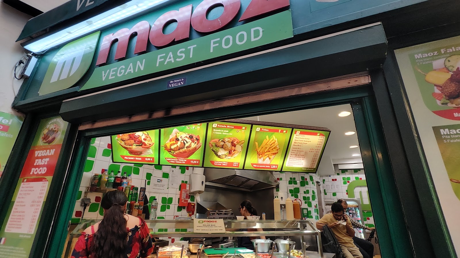 Maoz Falafel: the place