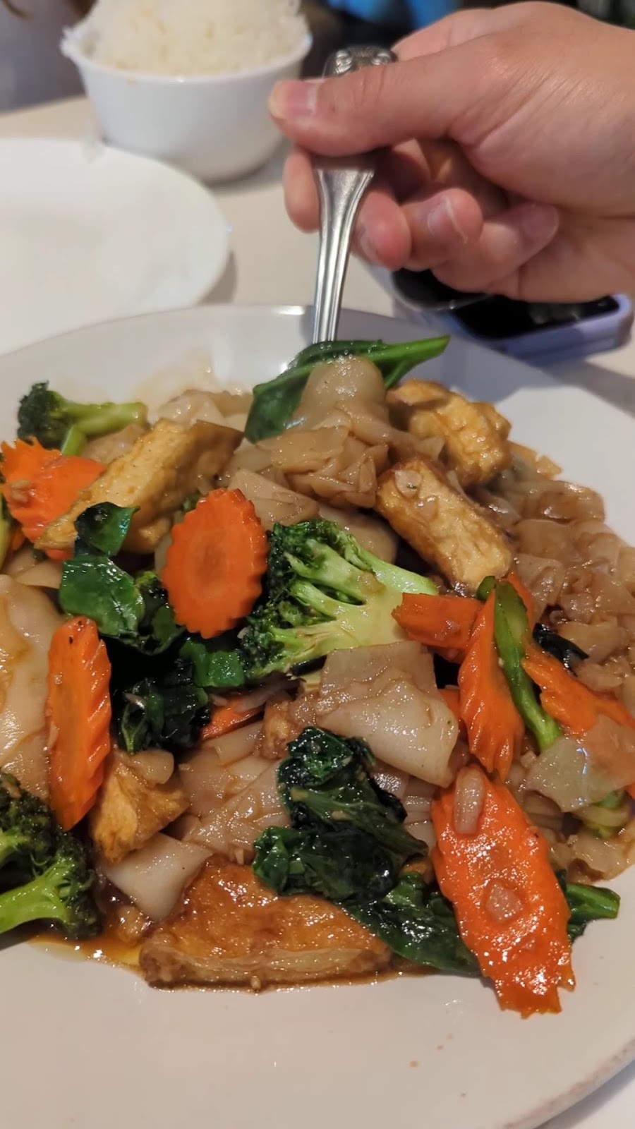 Araya's Place: food & drinks