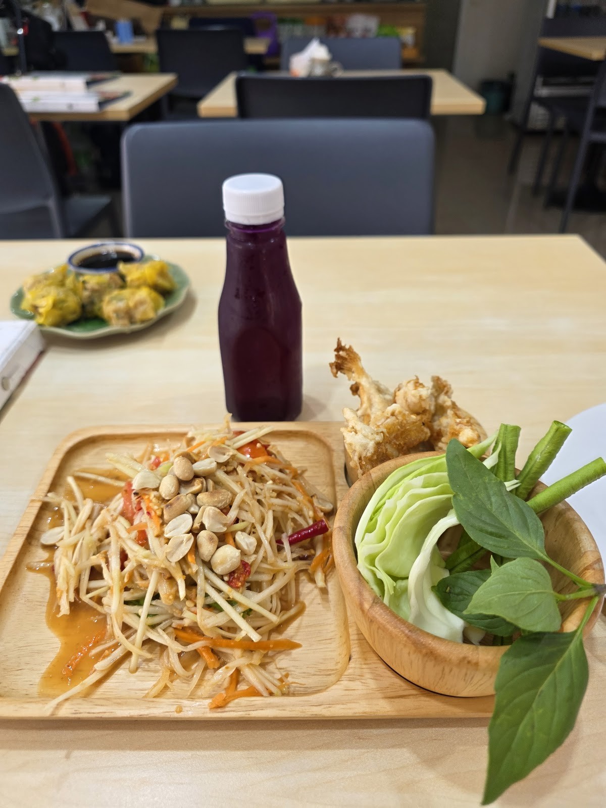 Bai Plu House: food & drinks