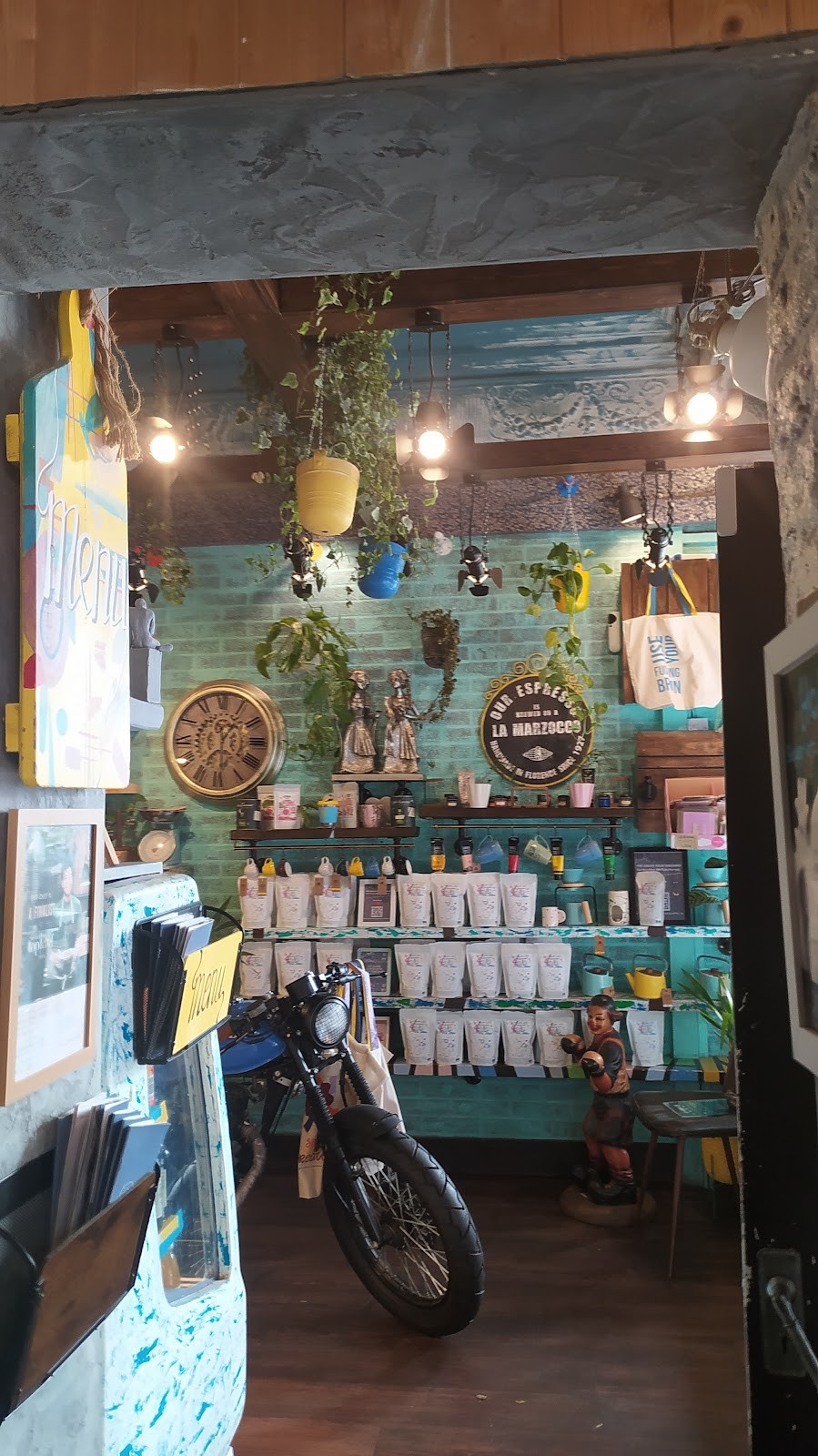 La Pausa Caffe: the place
