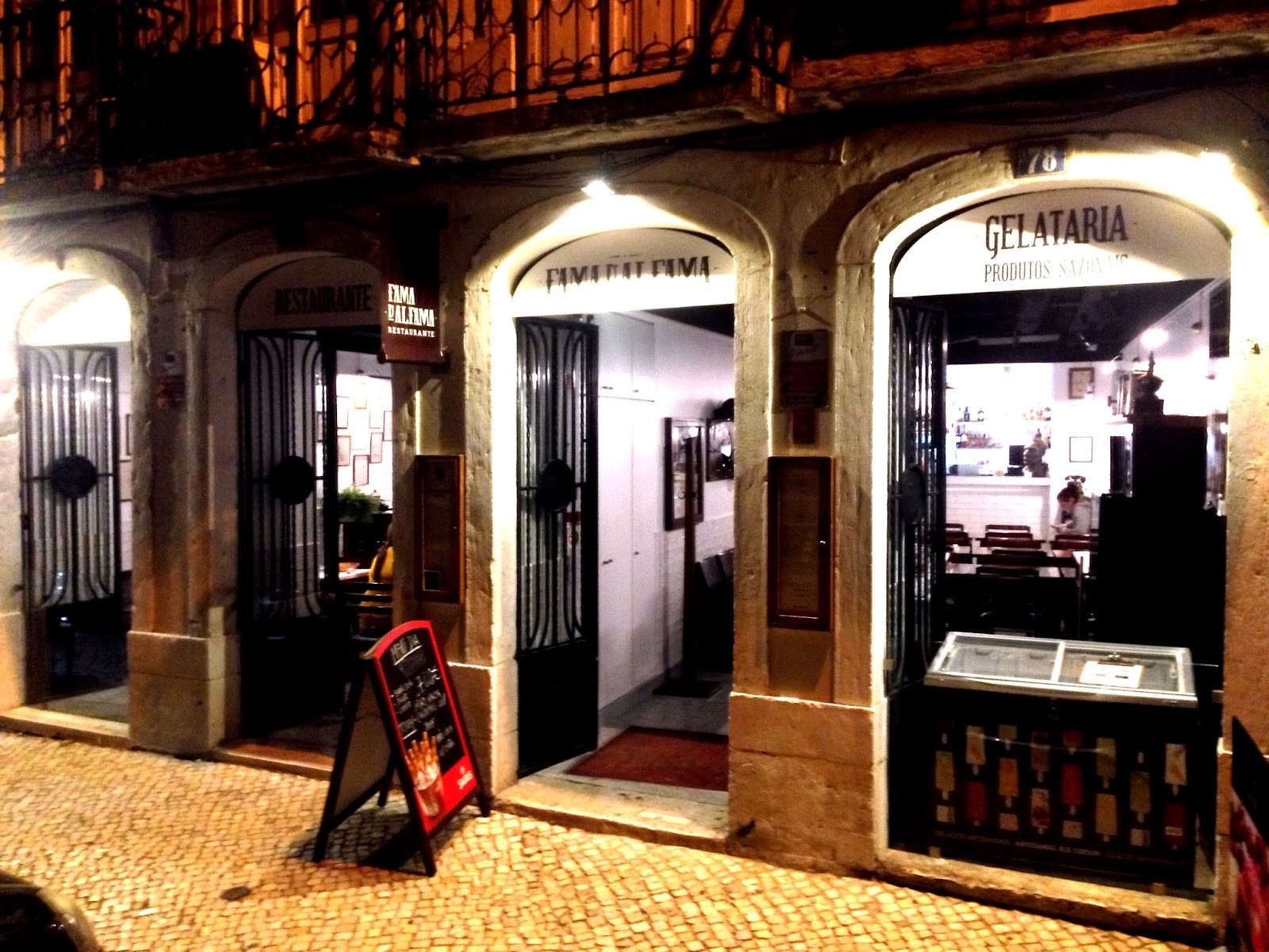 Fama d'Alfama: the place