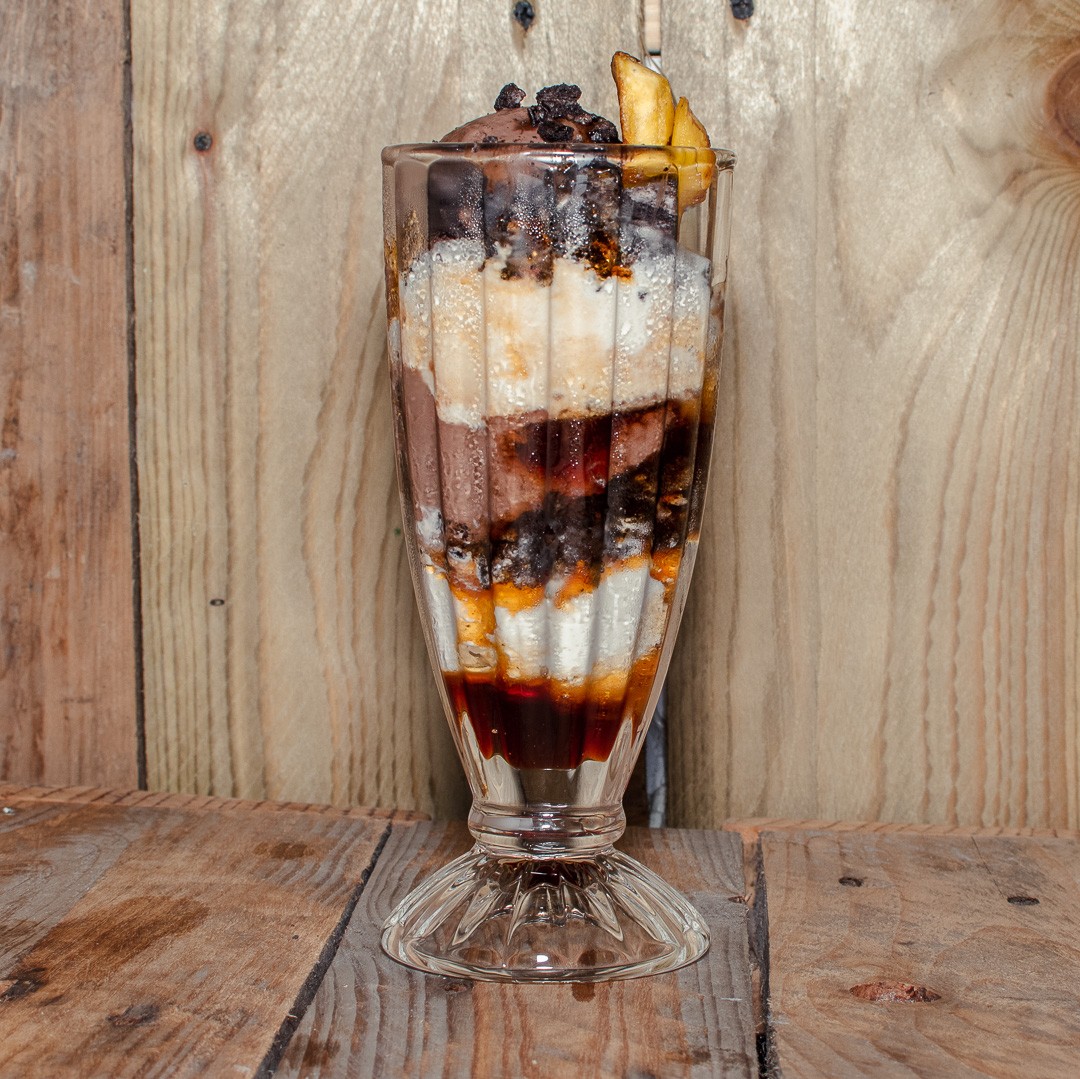 Aubergine Café: food & drinks