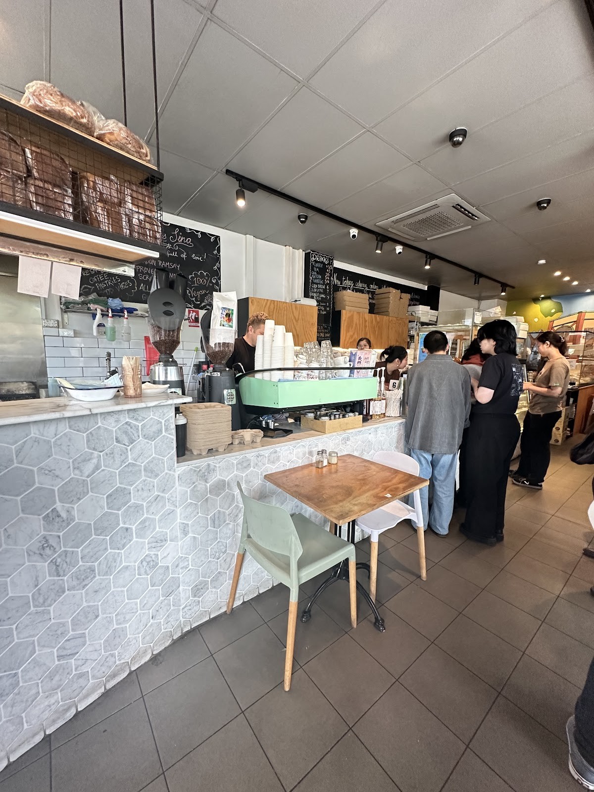Miss Sina: the place