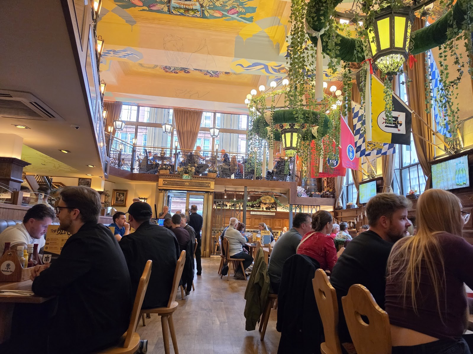 Bavaria Brauhaus: the place
