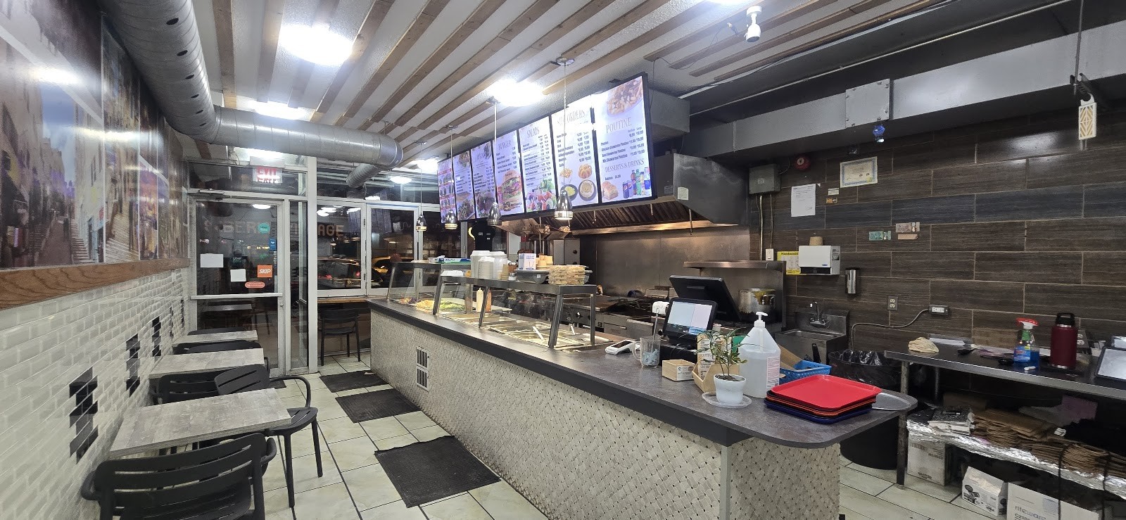 Laziza Mediterranean Cuisine: the place