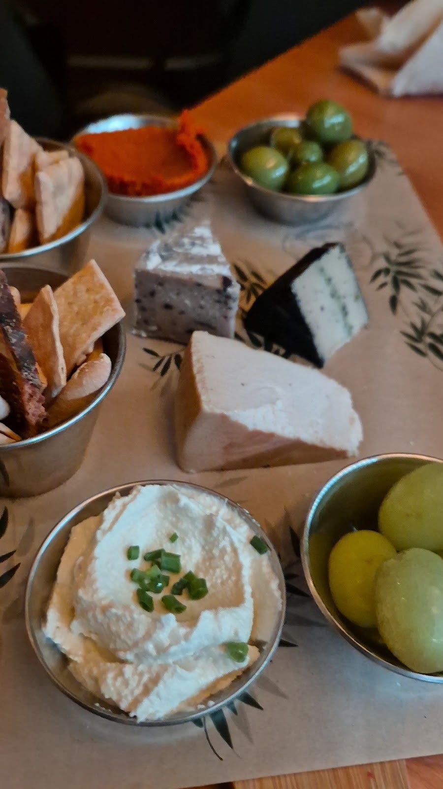 La Perra Verde: food & drinks