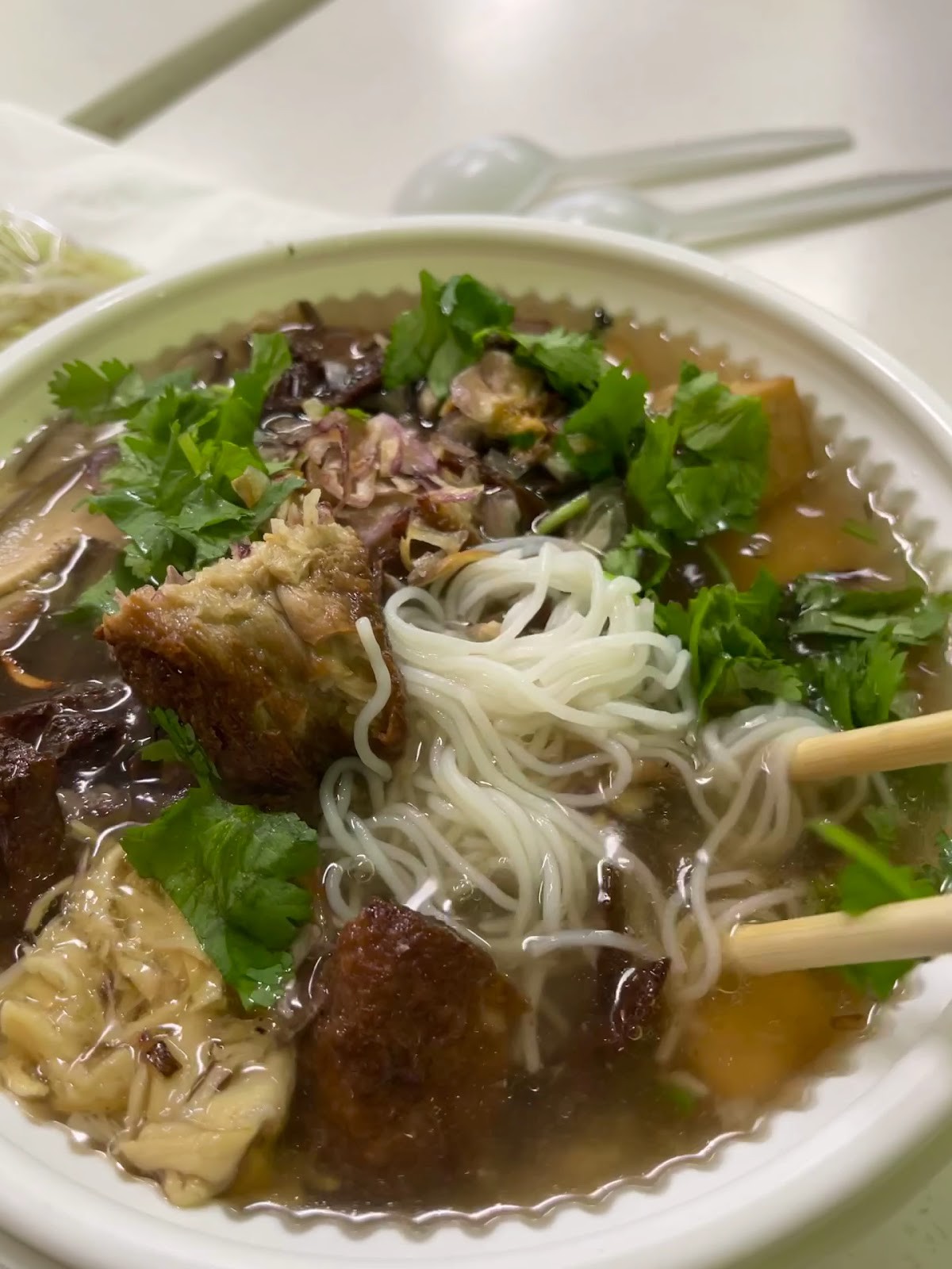 VINH LOI: food & drinks