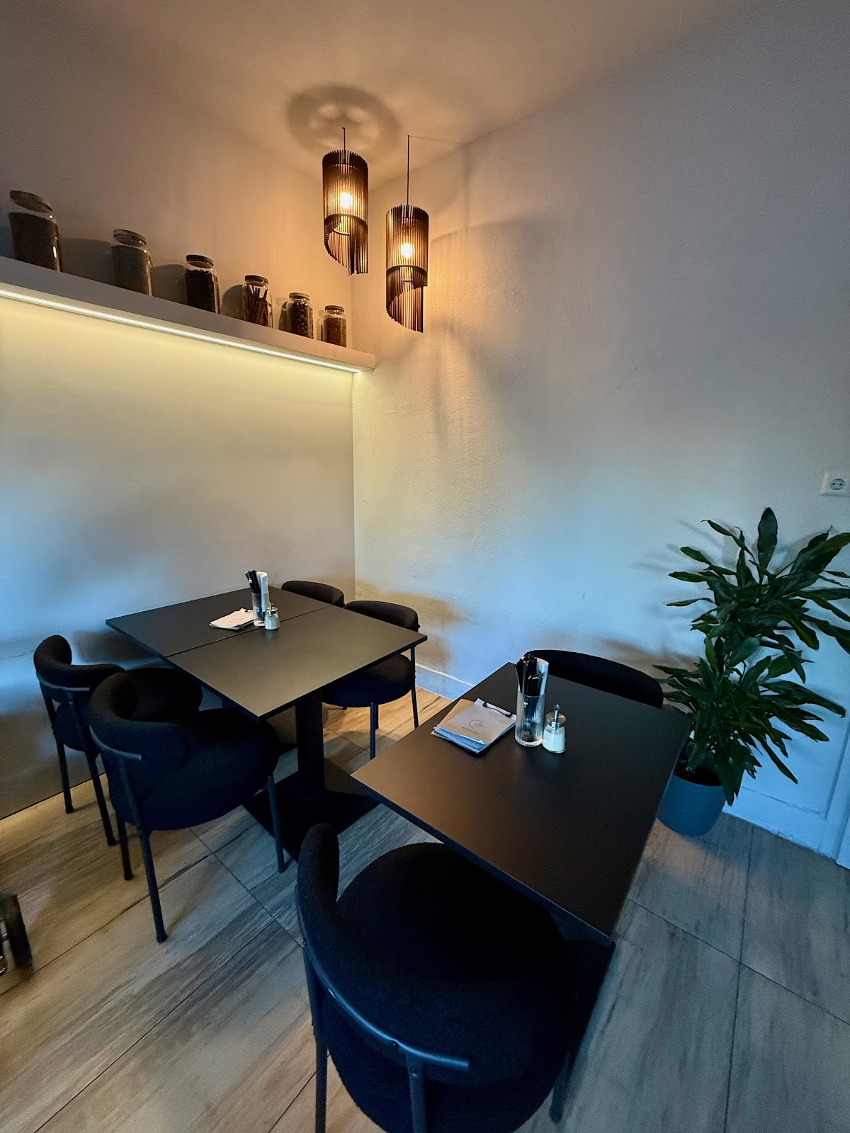 CA PHE CA PHAO: the place