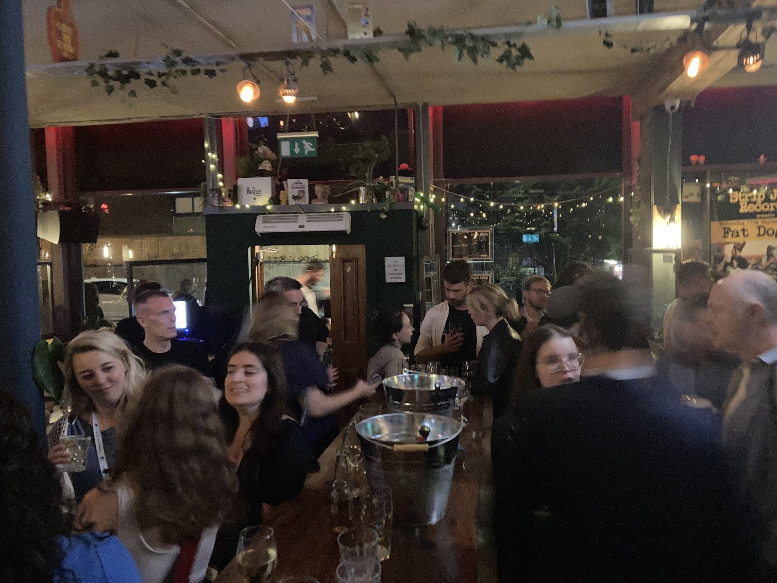 Strip Joint Glasgow : Cold Beer, Pizza, Vinyl Records: the place
