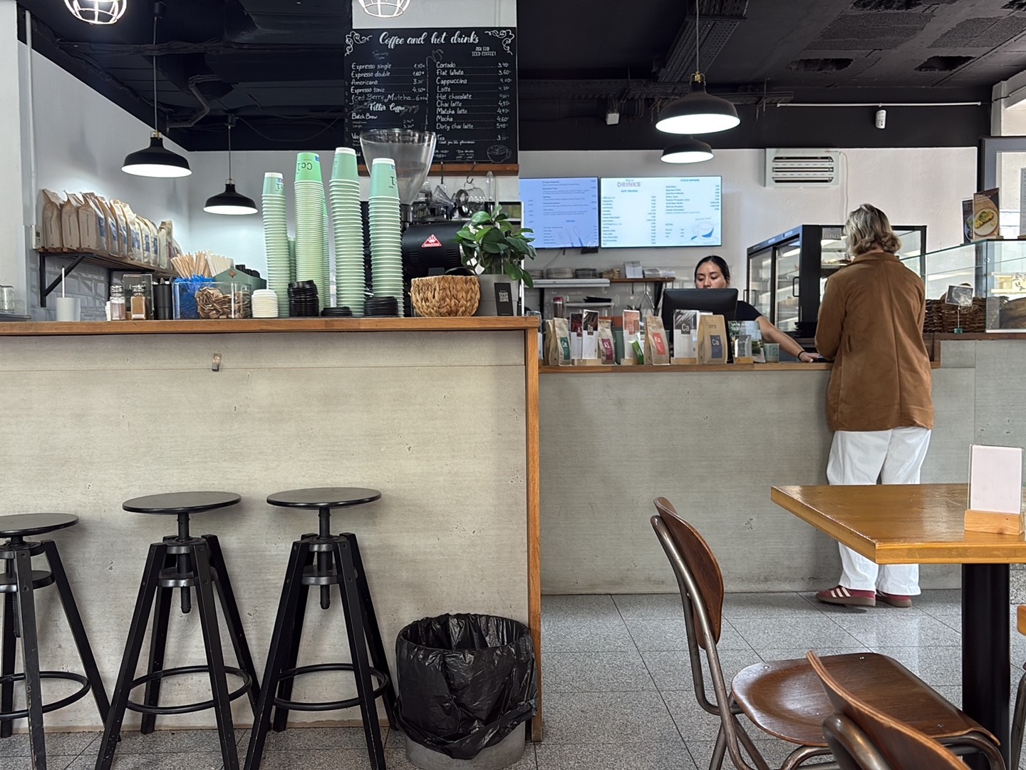 Copenhagen Coffee Lab - Alcântara: the place