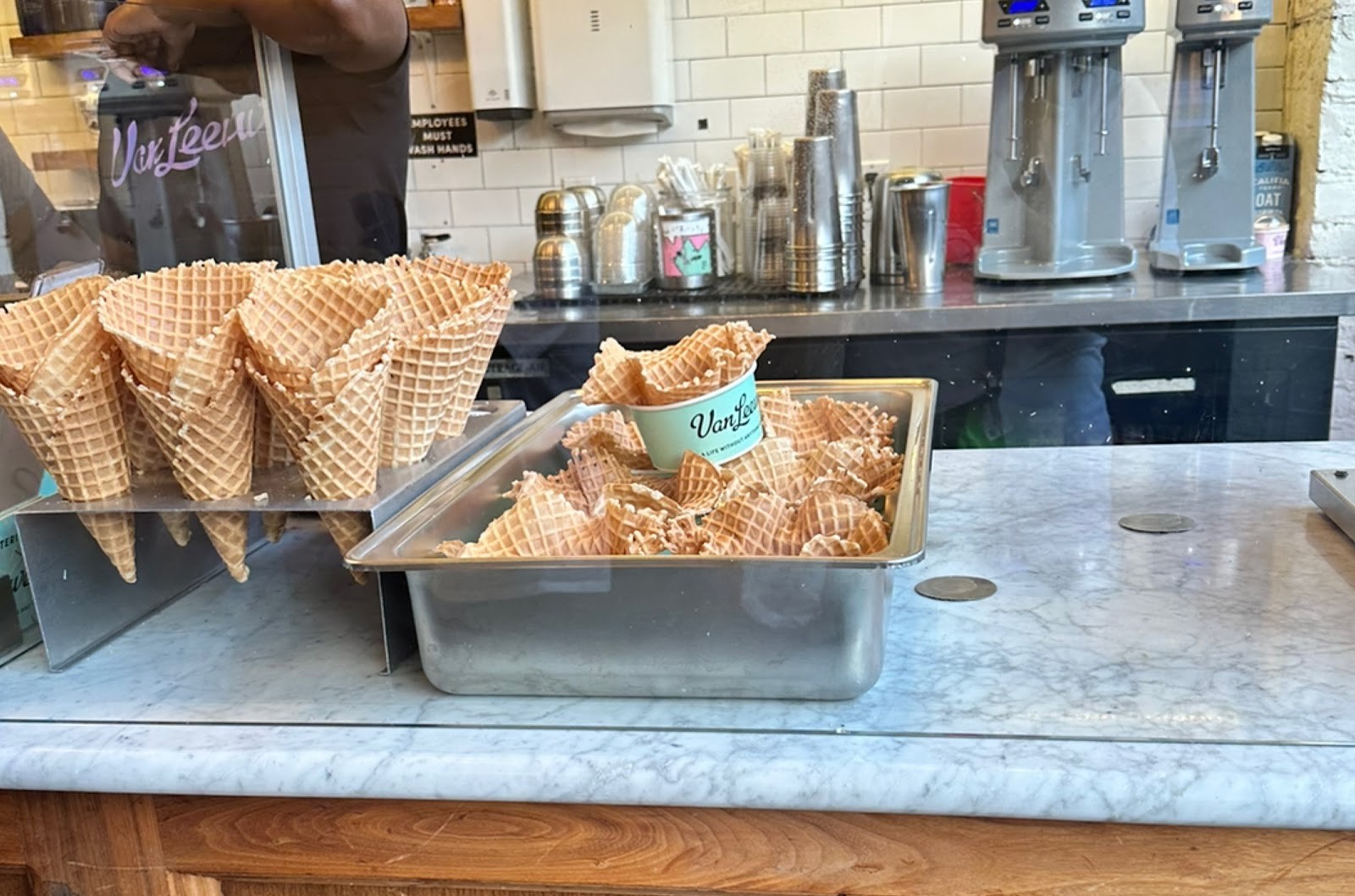 Van Leeuwen Ice Cream: the place
