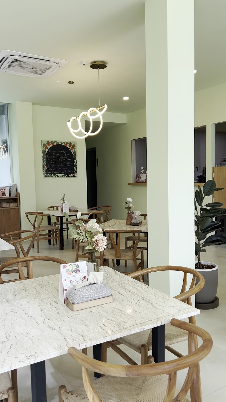 Living Table Bangkok: the place