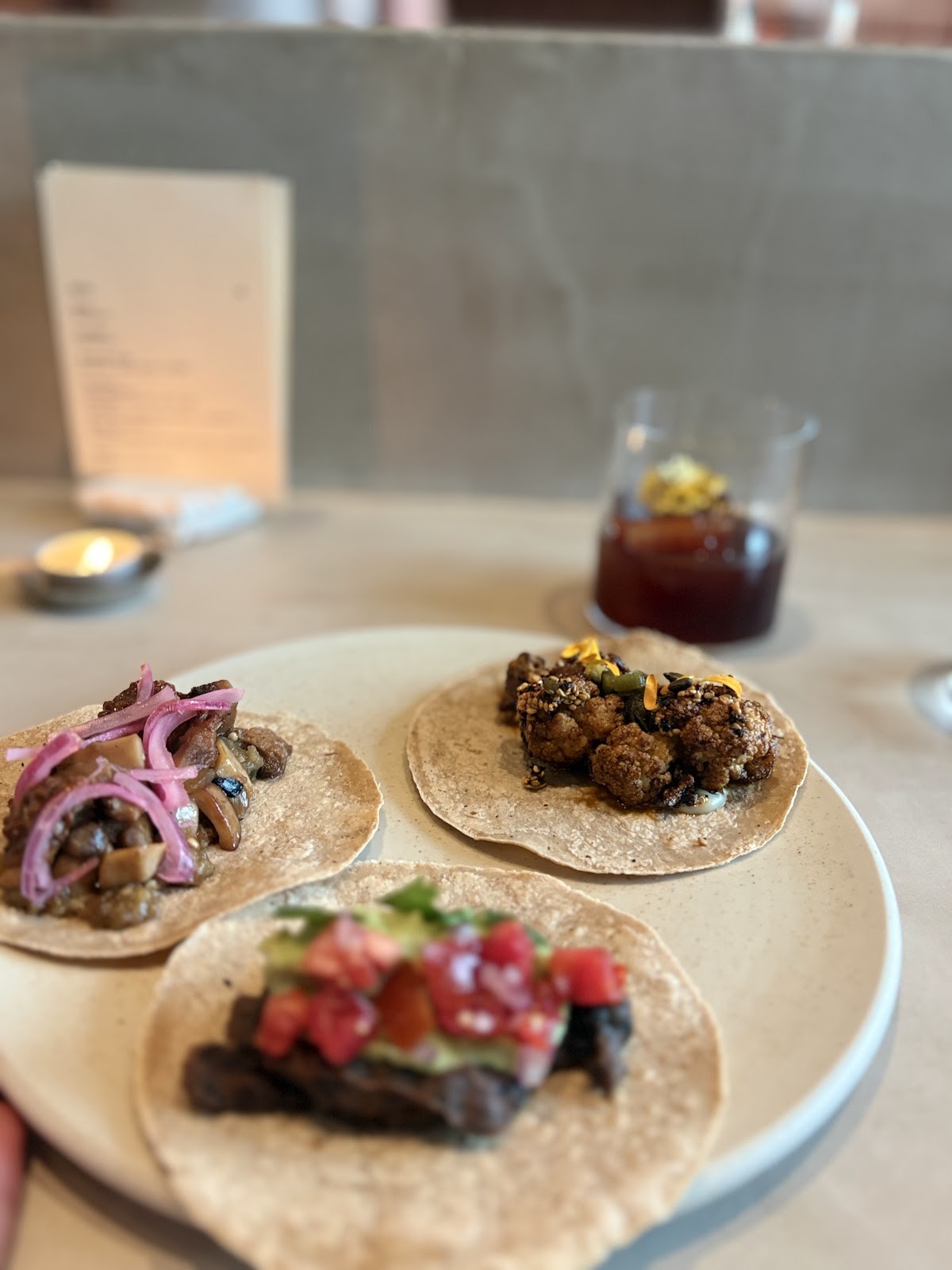 Dirt.restaurant: food & drinks