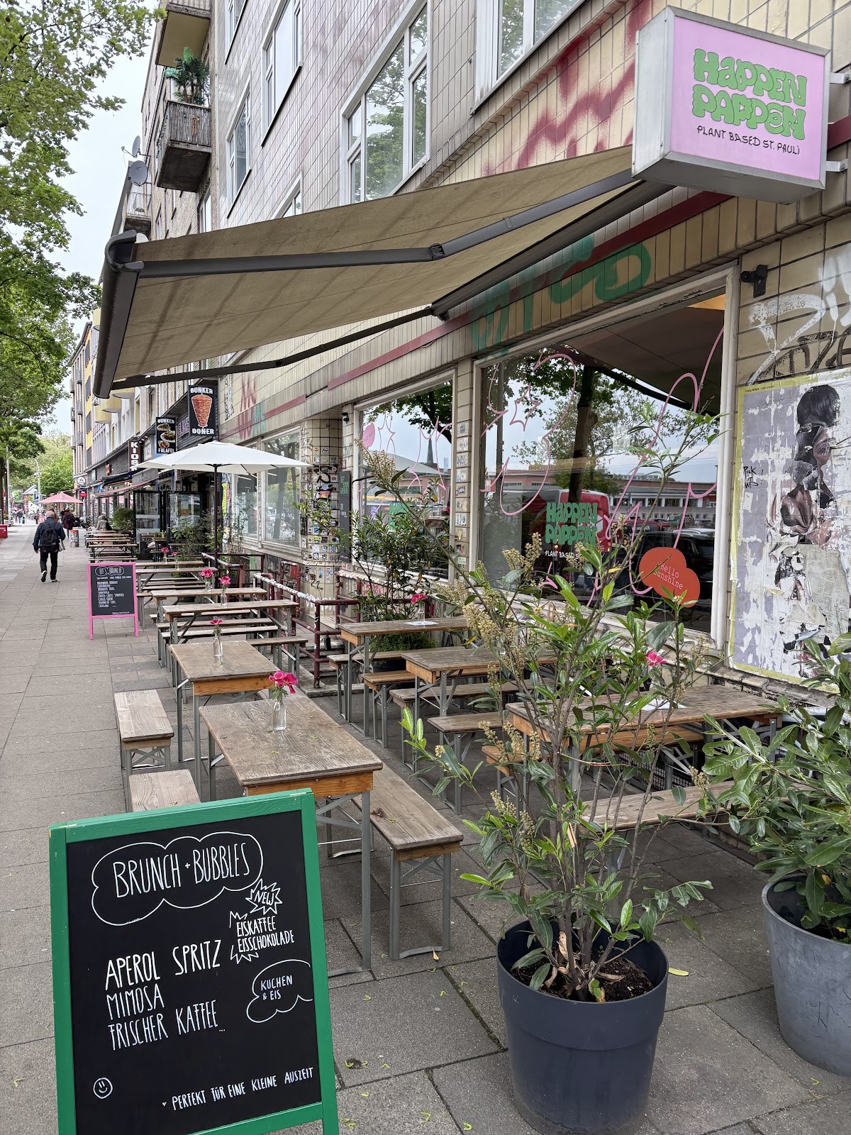 HAPPENPAPPEN: the place