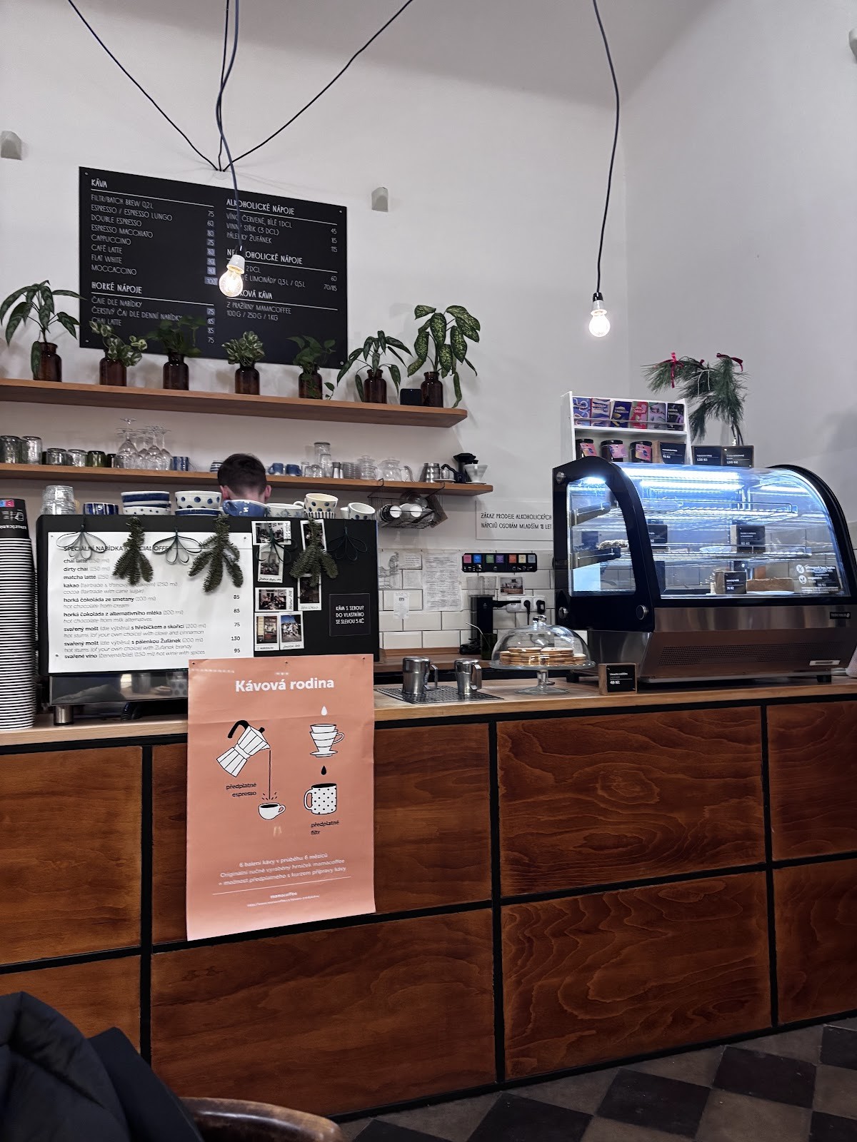 mamacoffee Podolská: the place