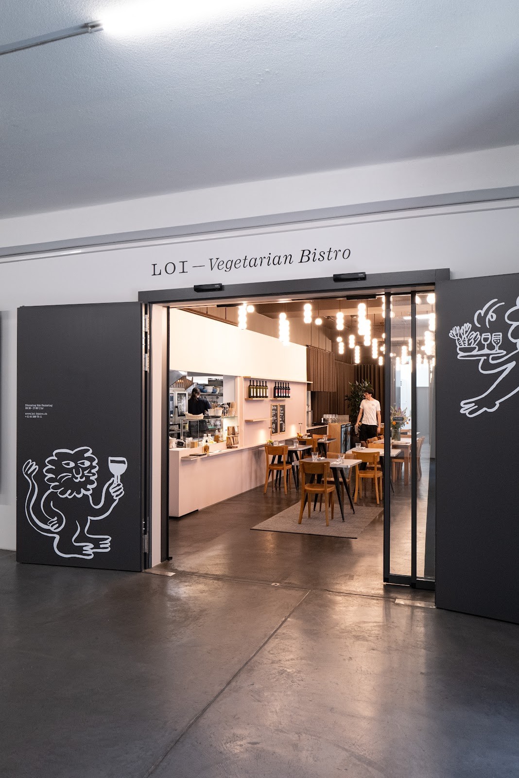 LOI - Vegetarian Bistro: the place