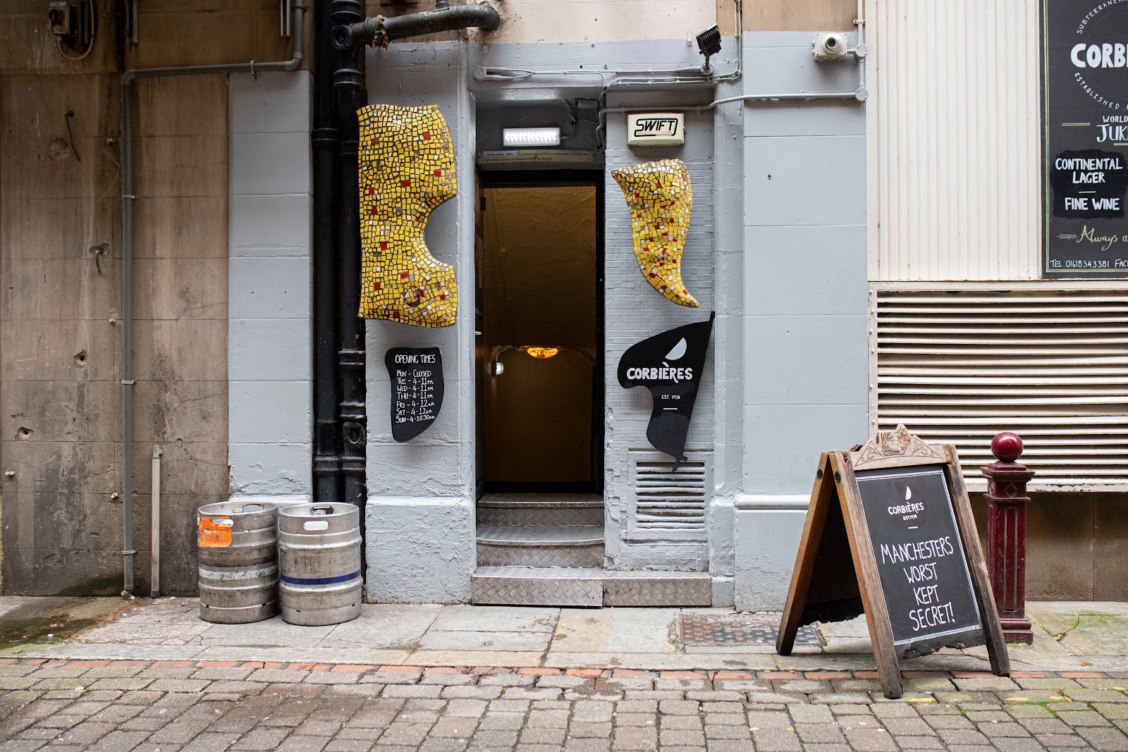 Corbieres Bar: the place