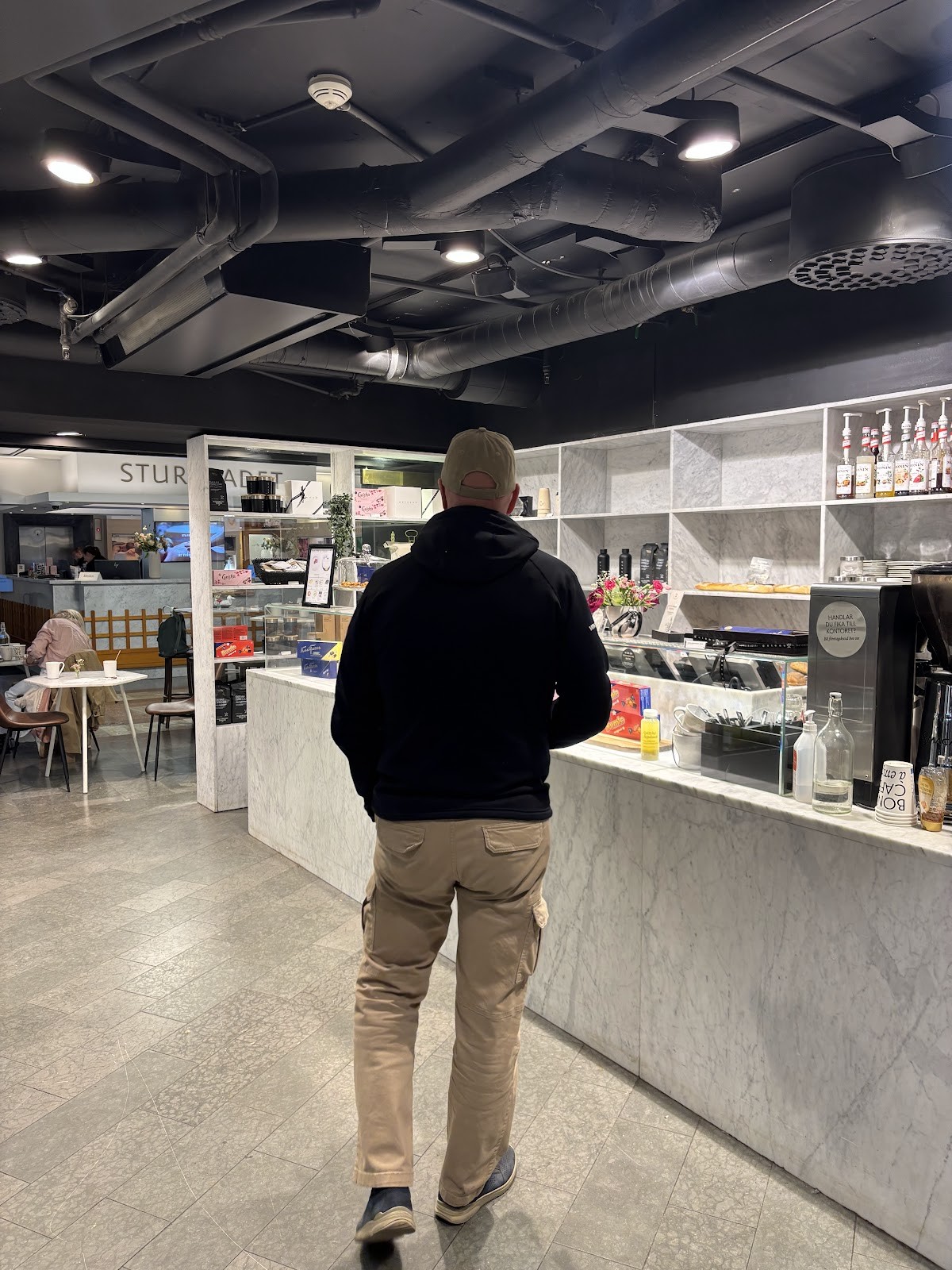 Gateau Centralen: the place