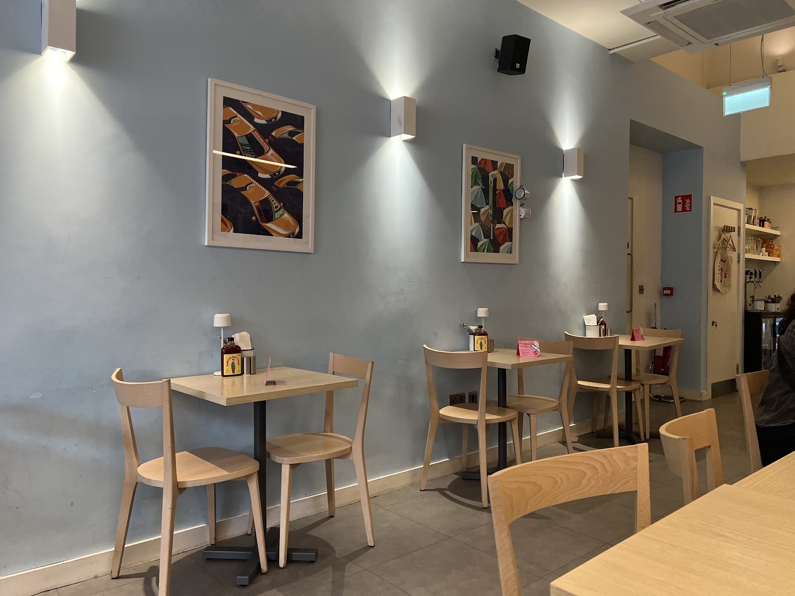 Chimac Aungier St: the place
