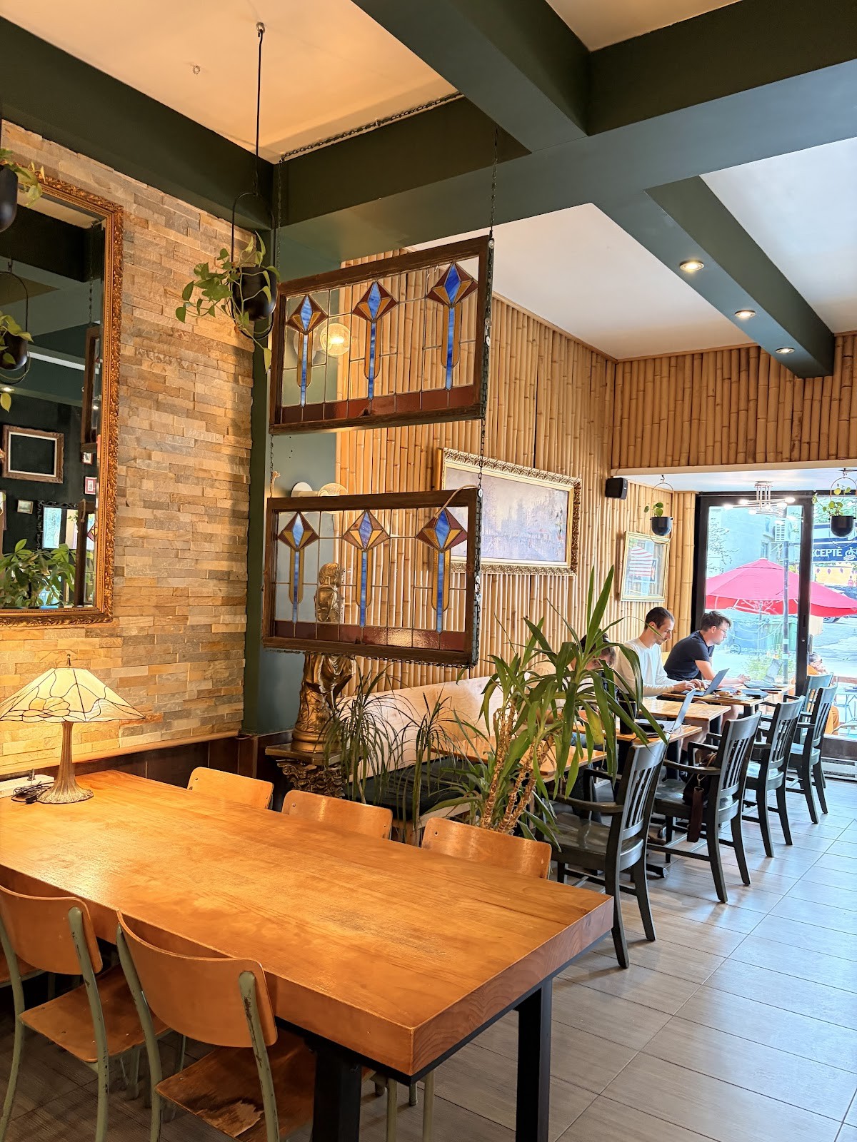 Café Velours: the place