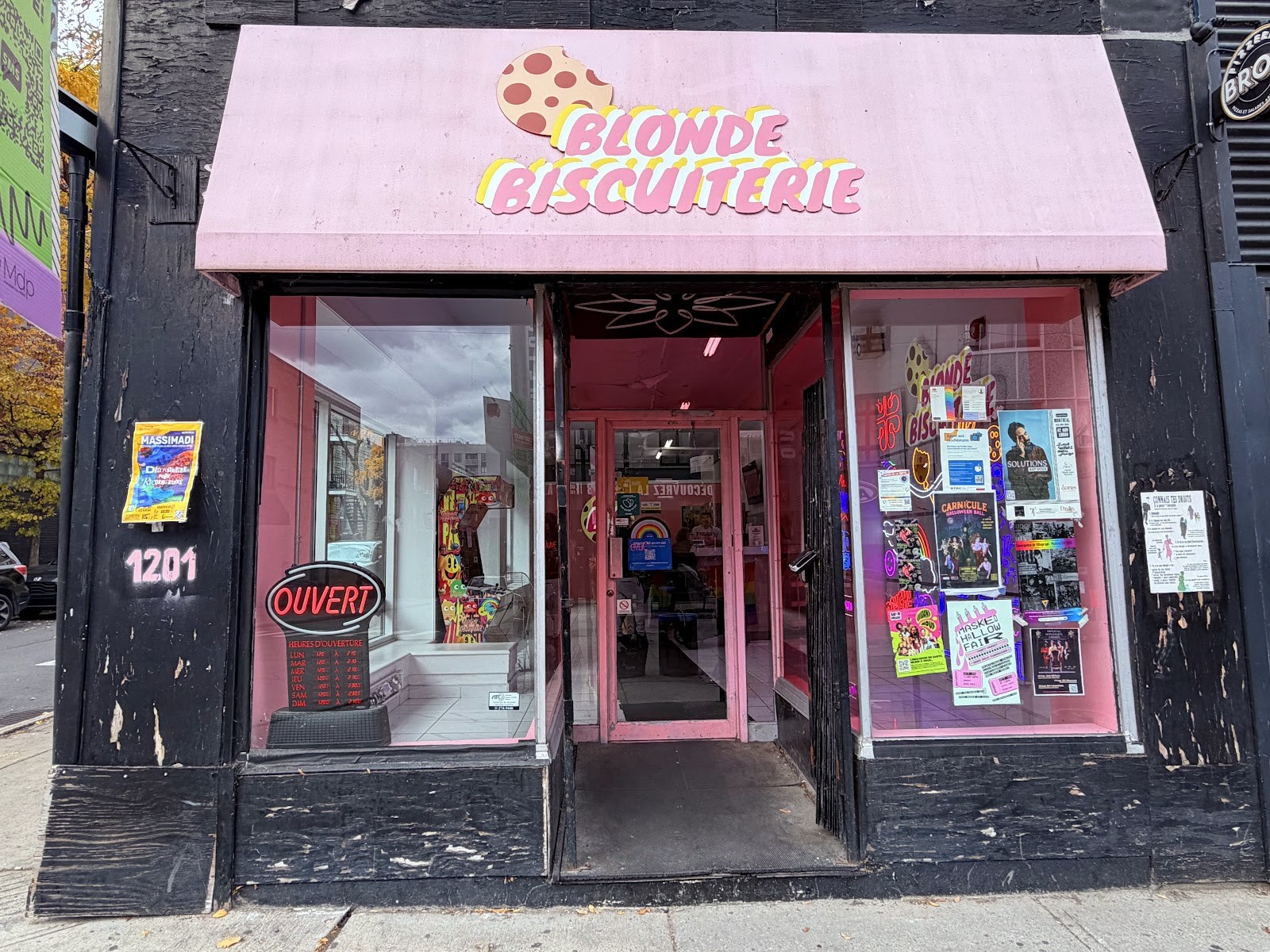 Blonde Biscuiterie: the place