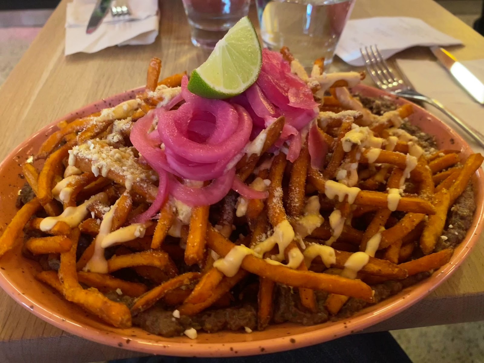 Mahalo Kungsholmen: food & drinks