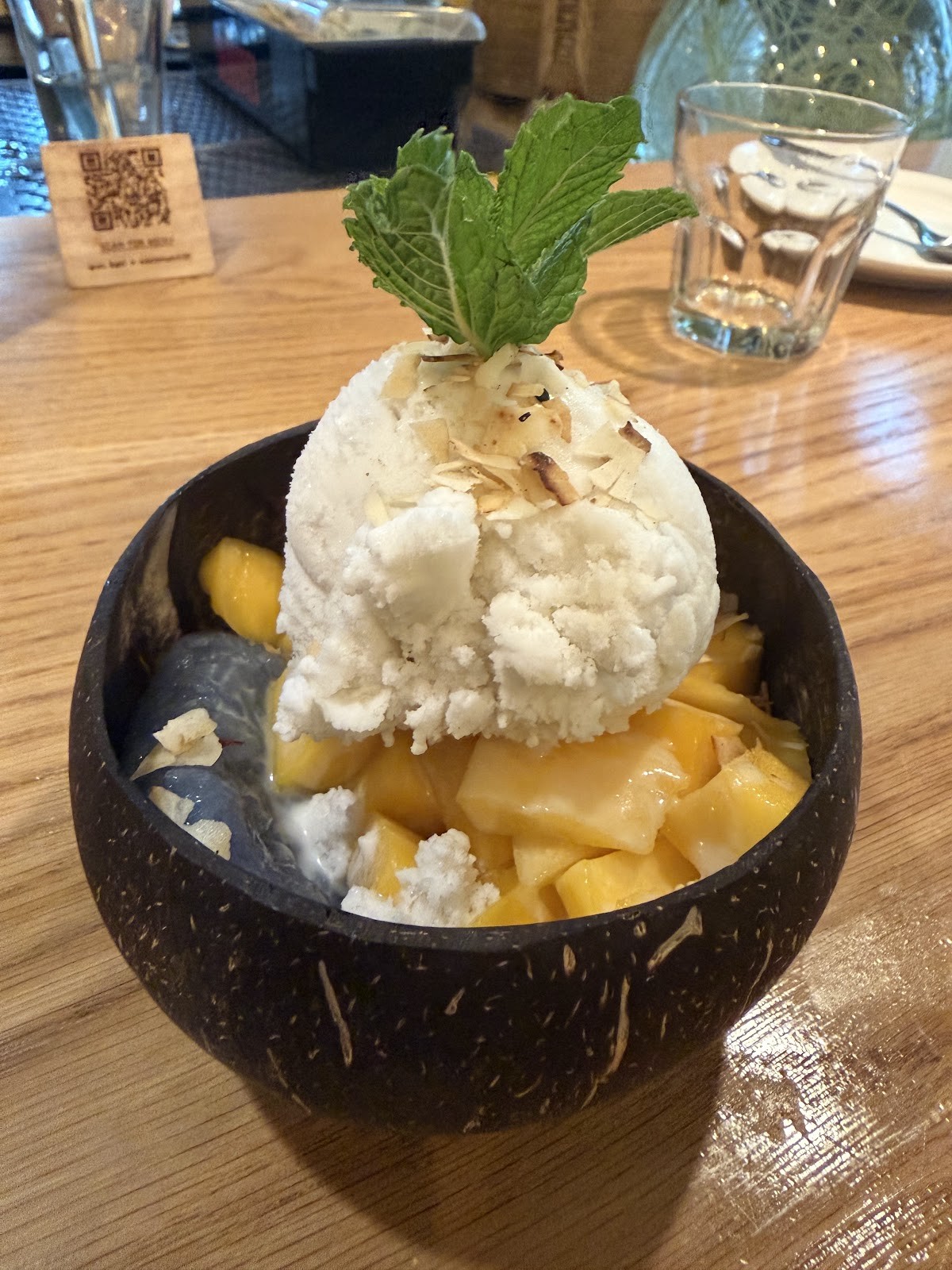 Kati Vegan Thai (Seattle): food & drinks