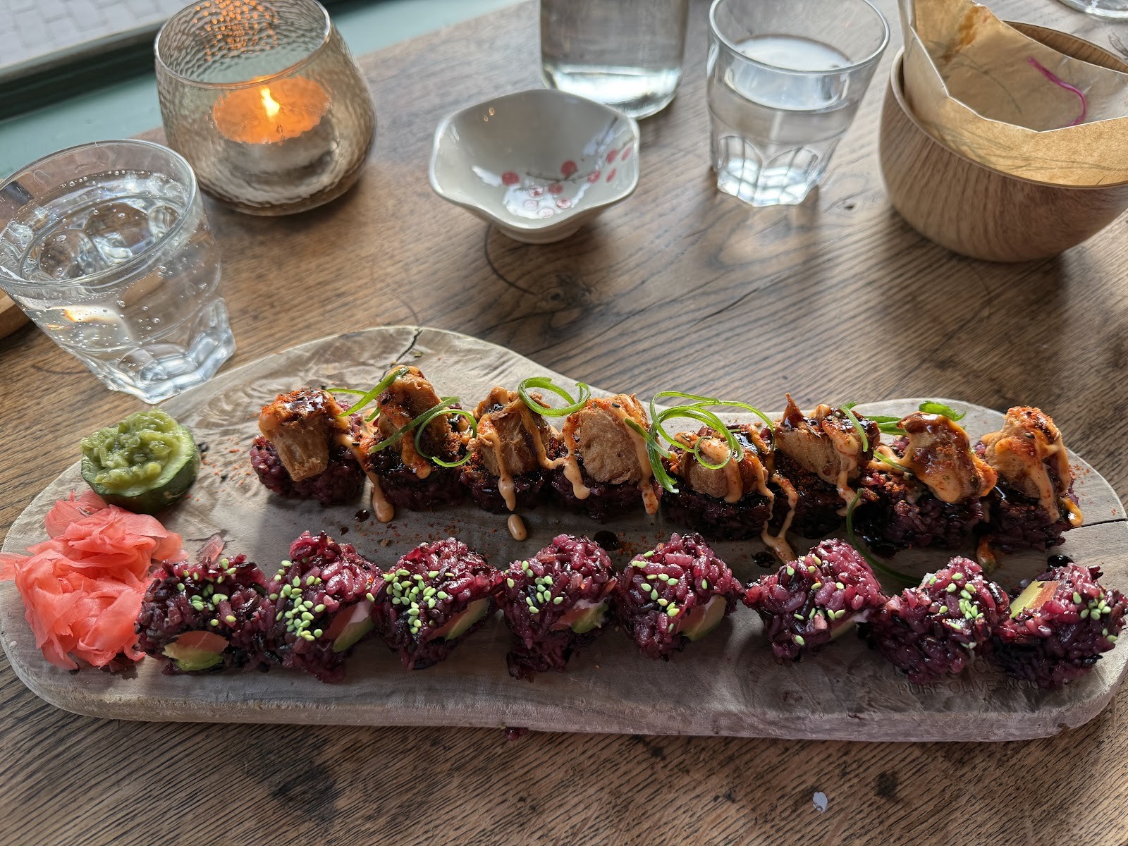 Vegan Sushi Bar: food & drinks