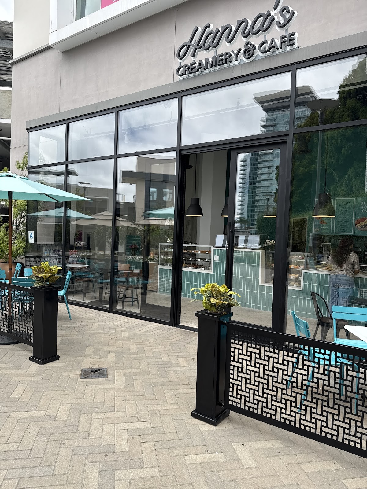 Hanna's Creamery & Cafe: the place