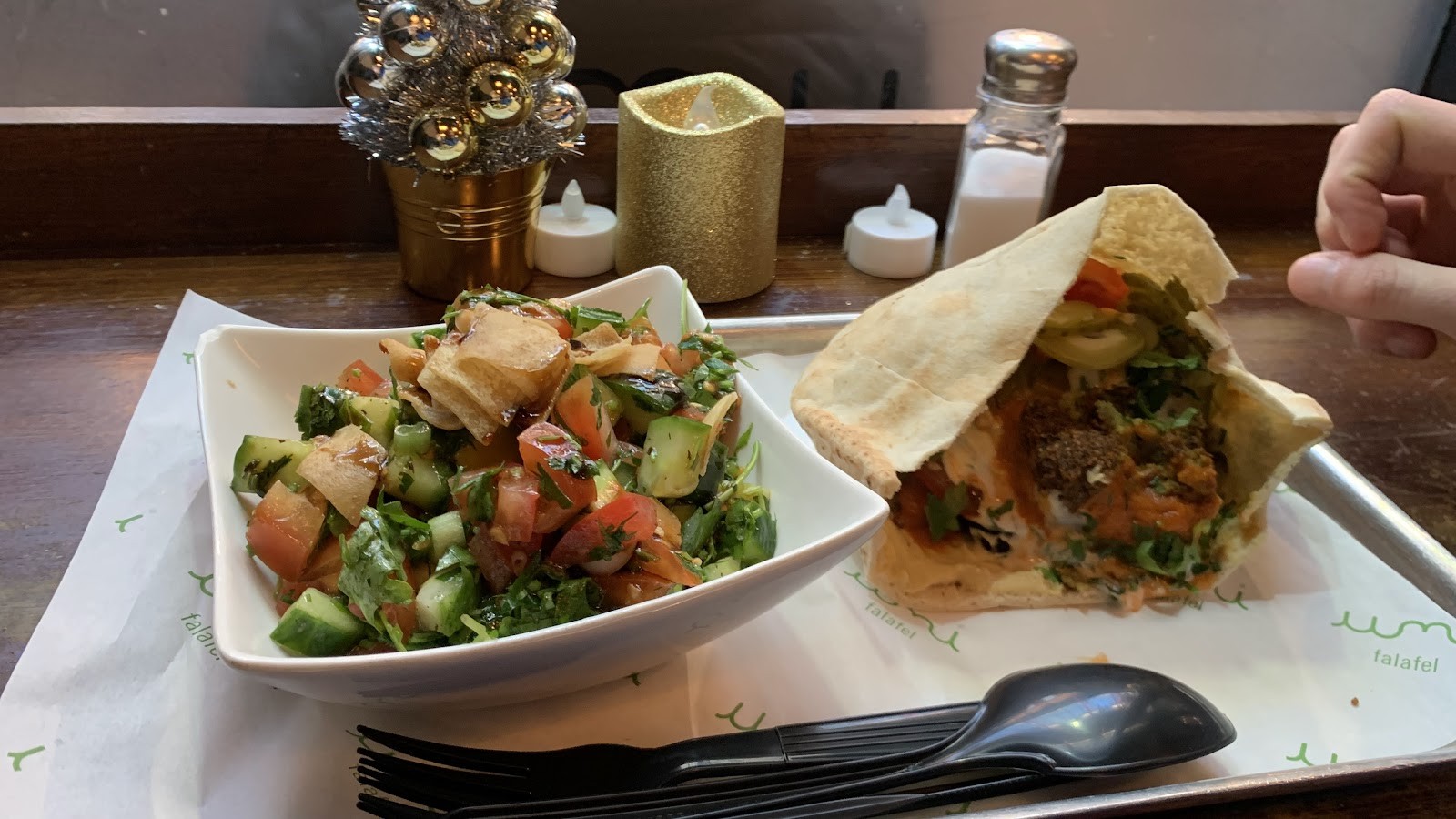 Umi Falafel - George's Street Arcade - Dublin 2: food & drinks