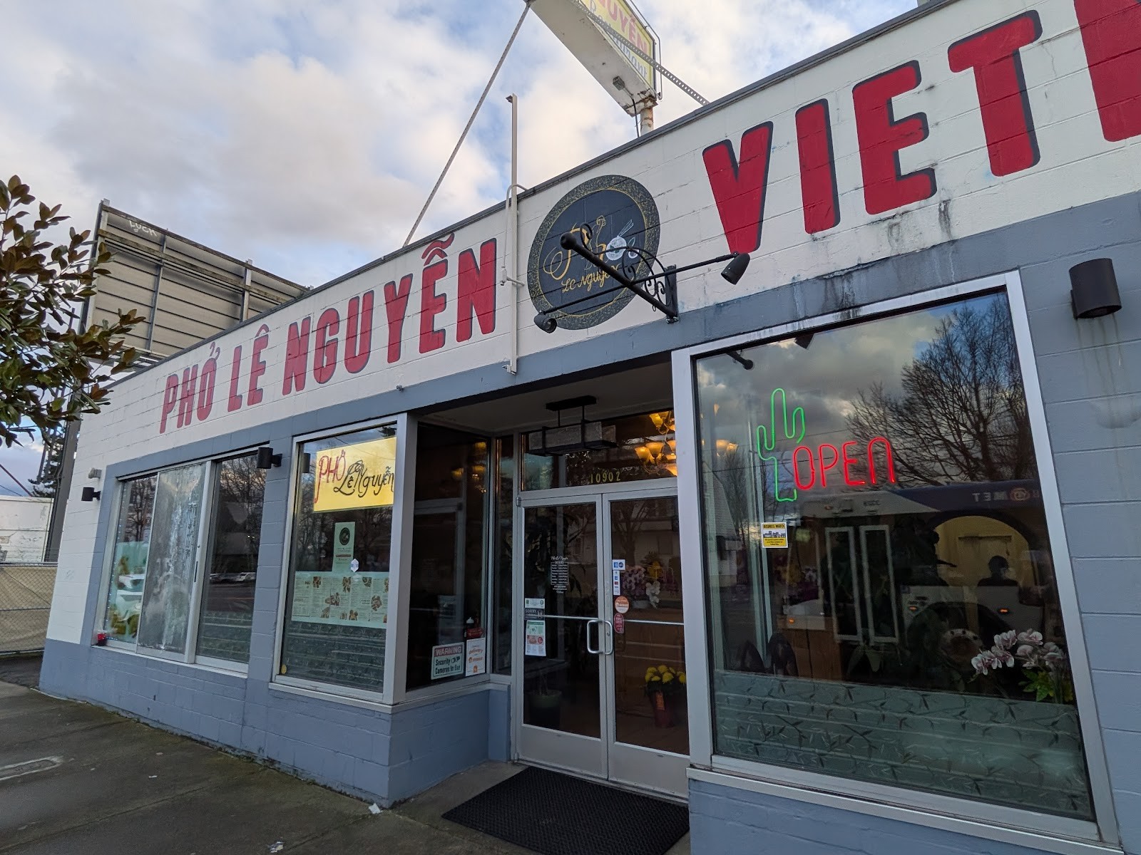 Pho Le Nguyen: the place