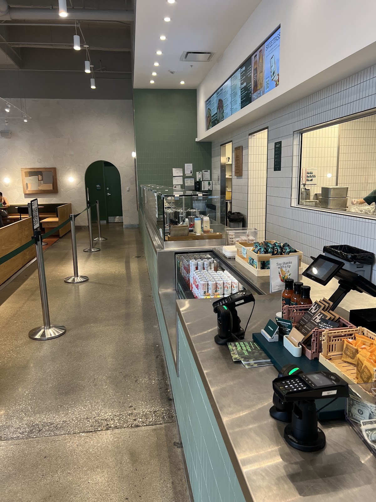 sweetgreen - Healthy Salads, Wraps, and Bowls: the place