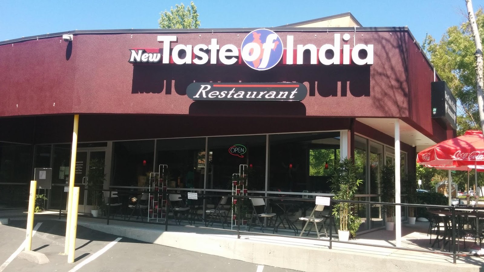 New Taste Of India: the place