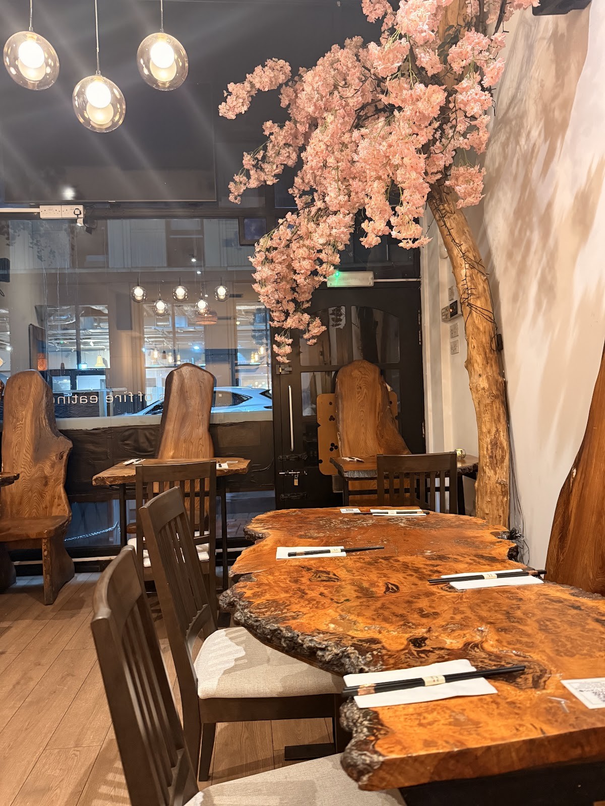 Little Tokyo Restaurant: the place